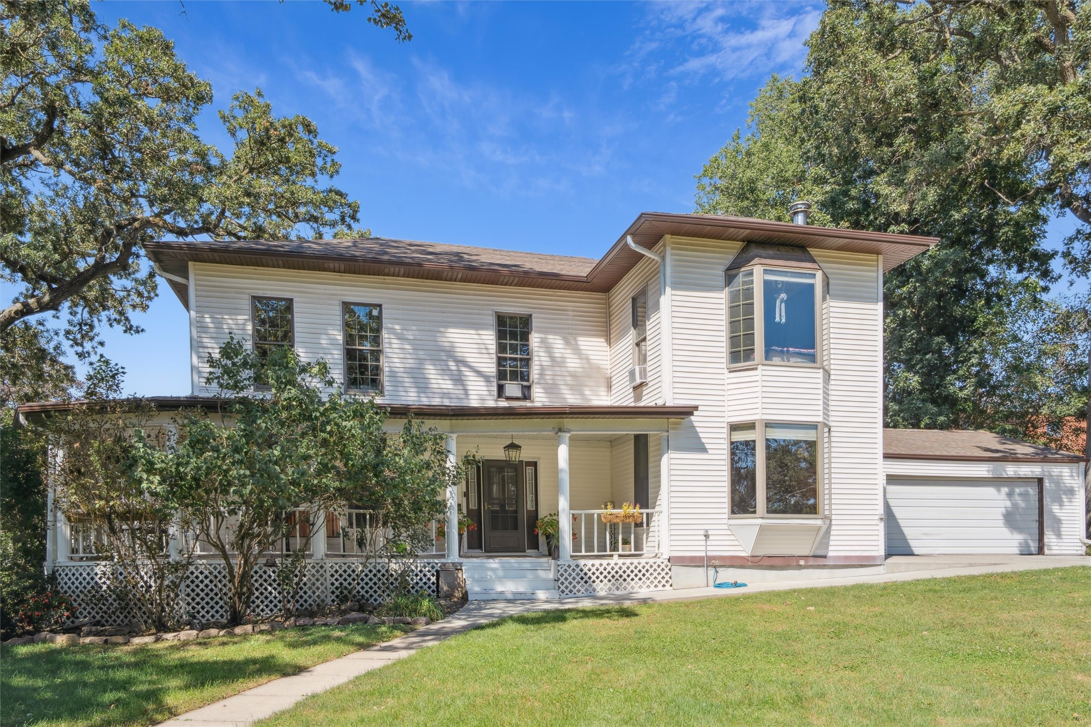 900 Sw 7th Street Property Photo 1