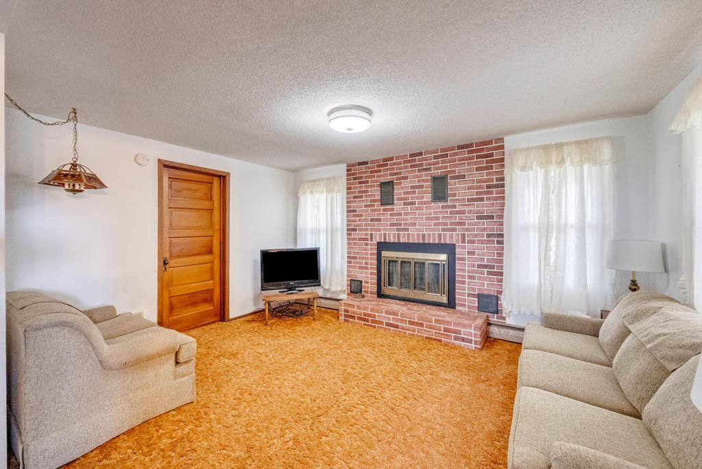23852 25 Avenue Property Photo 18