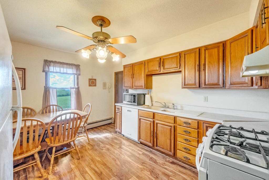 23852 25 Avenue Property Photo 19