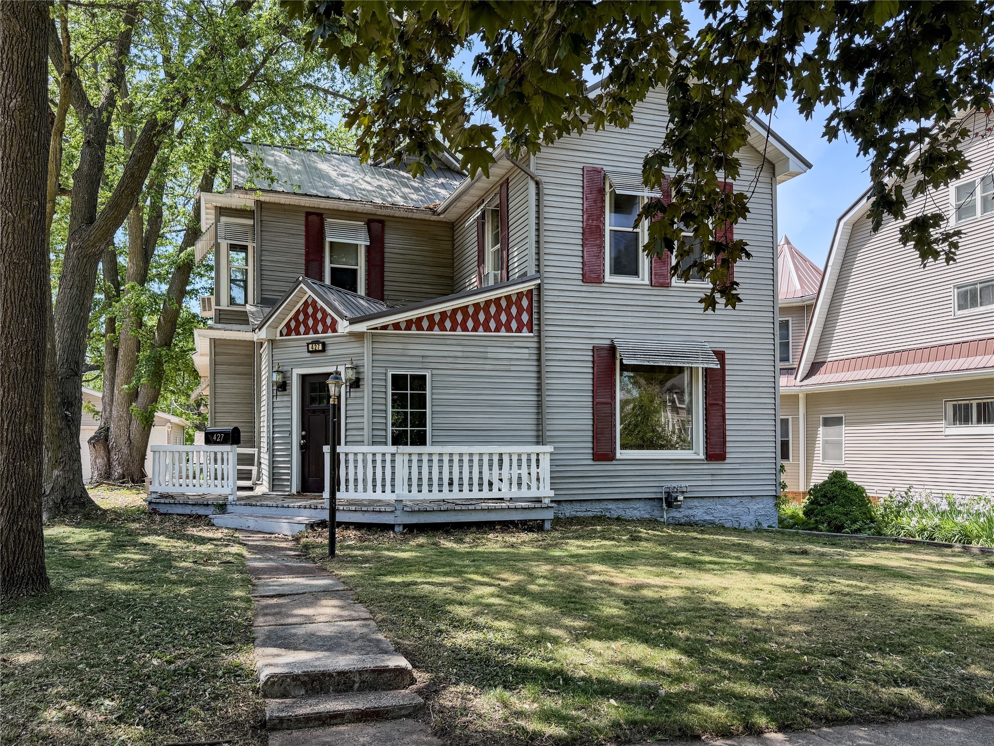 427 N 3rd Street Property Photo 1