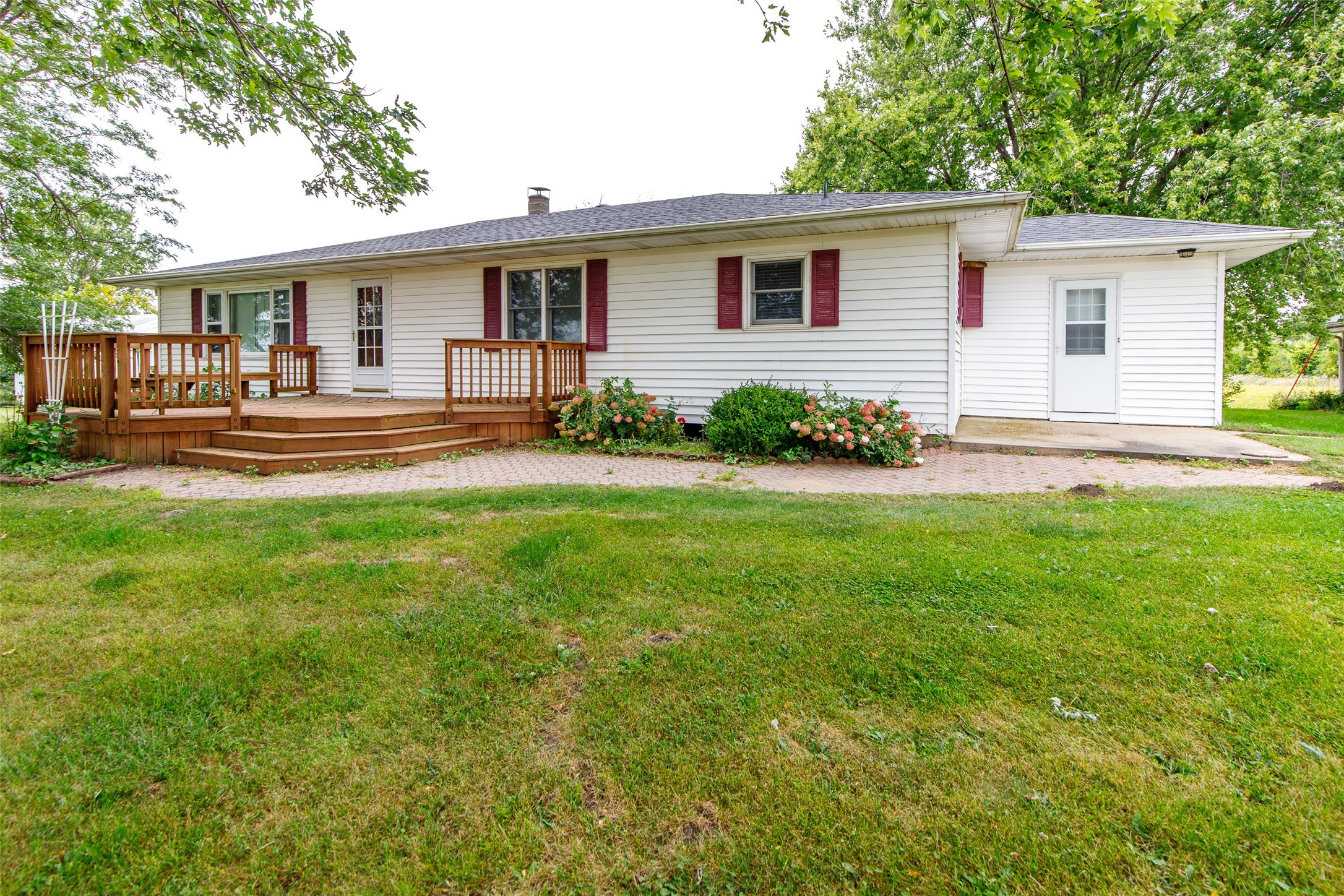 13447 740th Avenue Property Photo 1