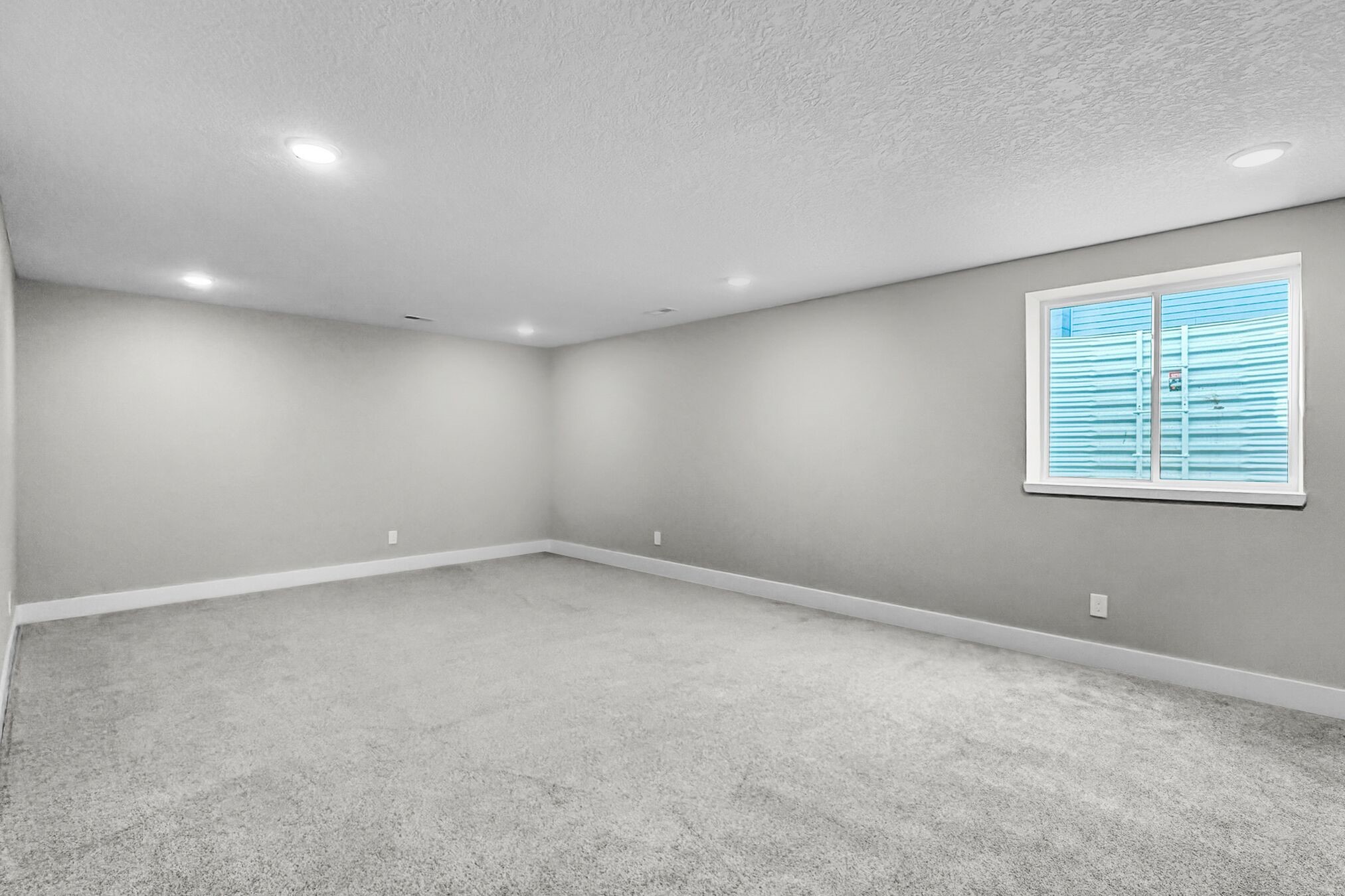 600 W Lincoln Way Property Photo 15