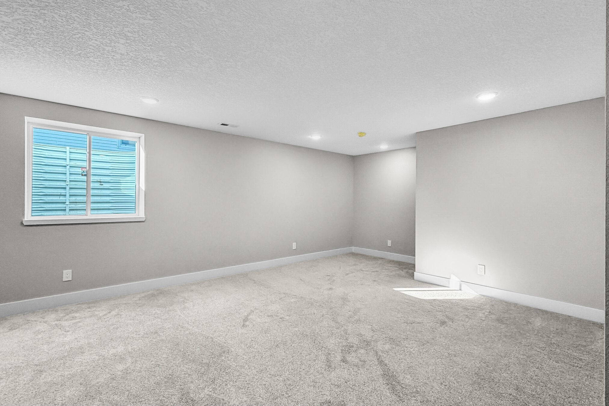 600 W Lincoln Way Property Photo 19