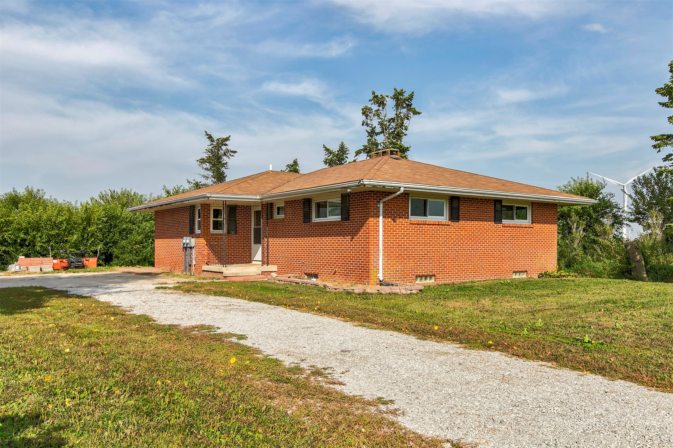 17735 US HWY 65 Highway