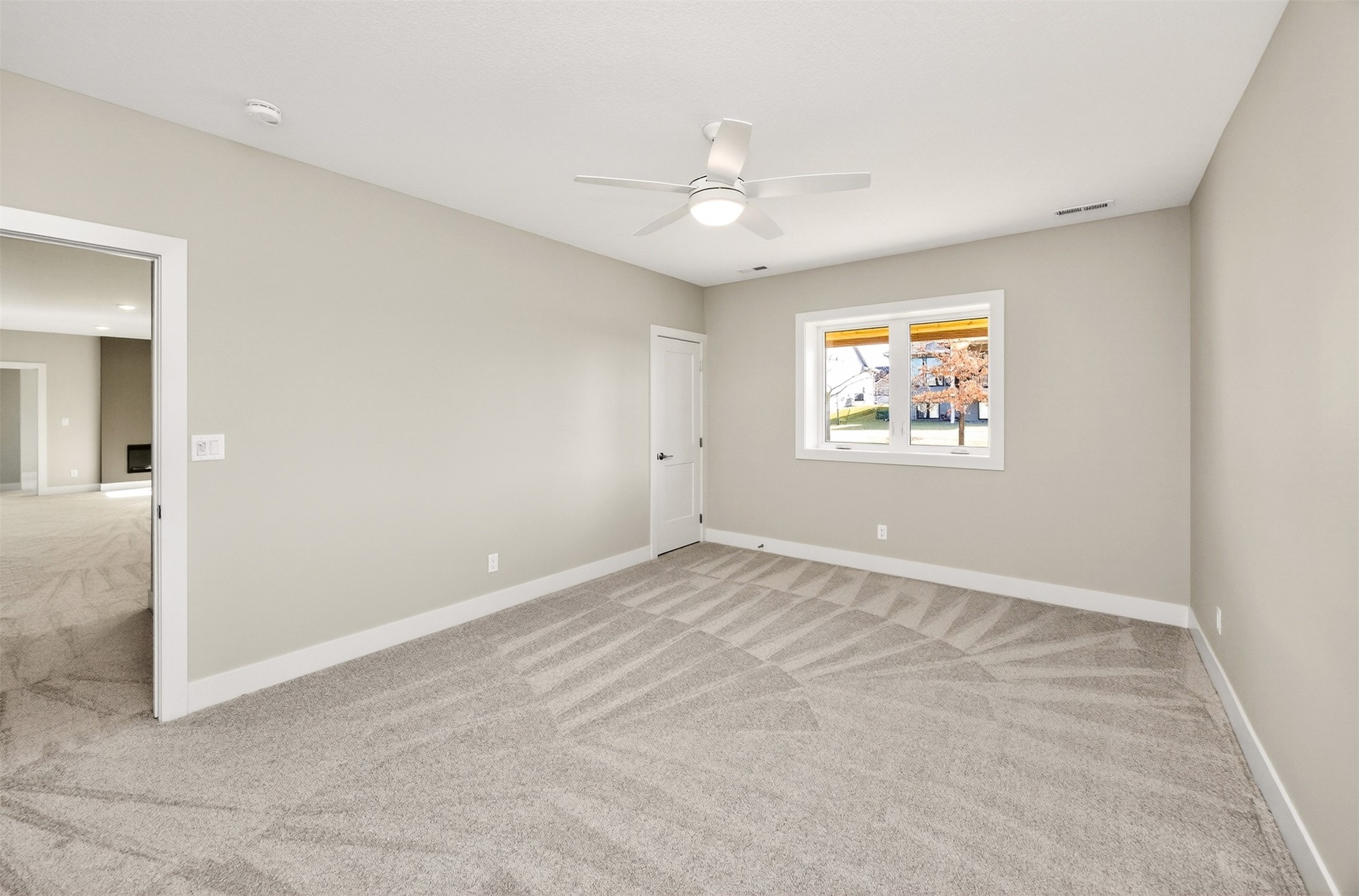 4644 Centennial Boulevard Property Photo 23
