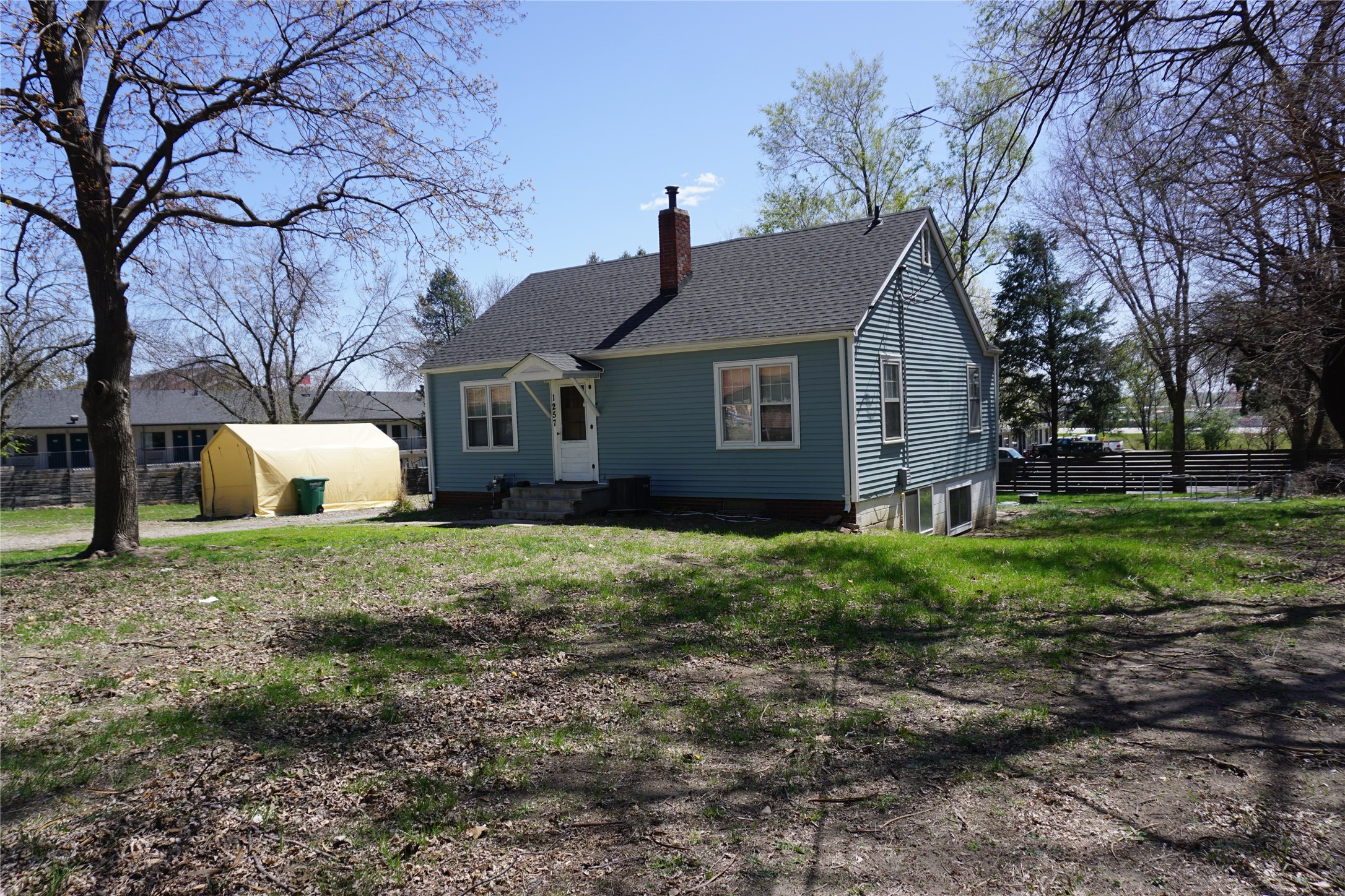 1257 Ne 50th Avenue Property Photo 4