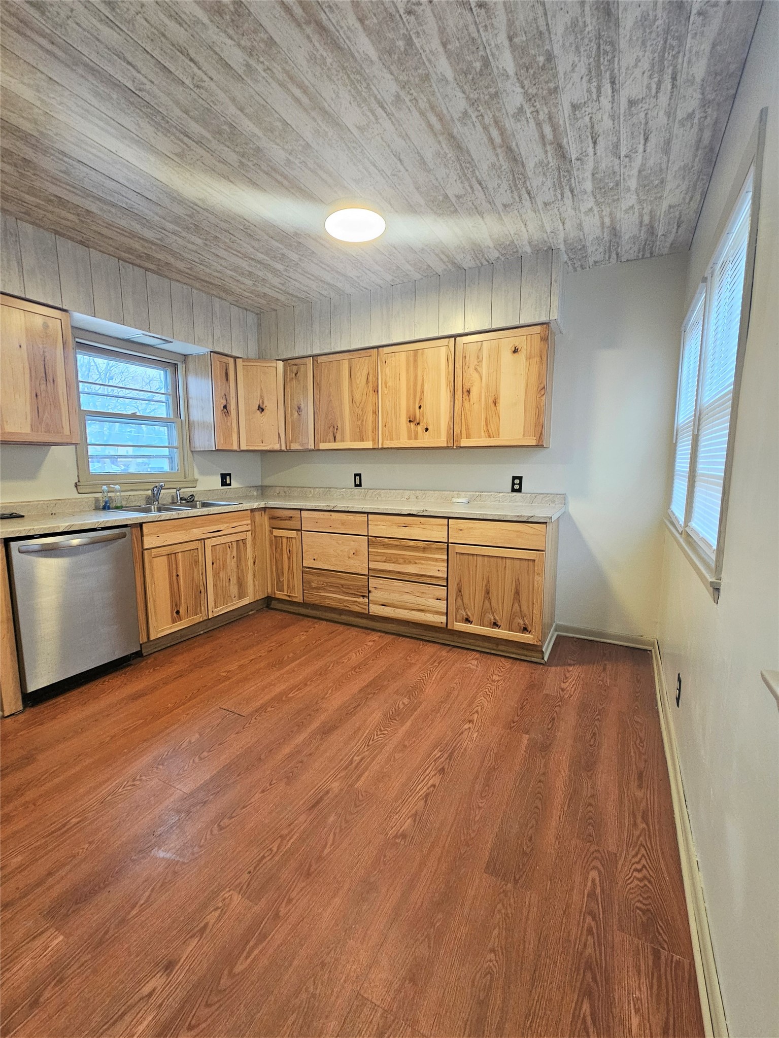 1257 Ne 50th Avenue Property Photo 5
