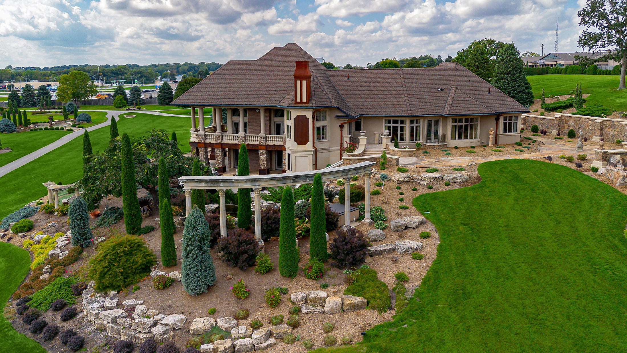 317 HWY 18 E Highway