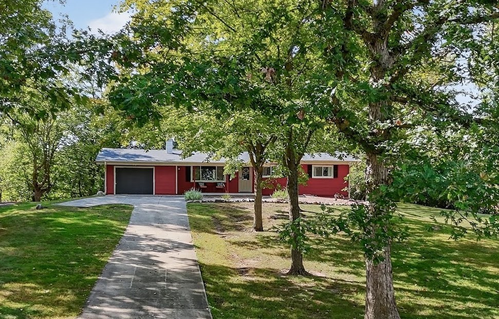 6226 Panorama Drive Property Photo 1