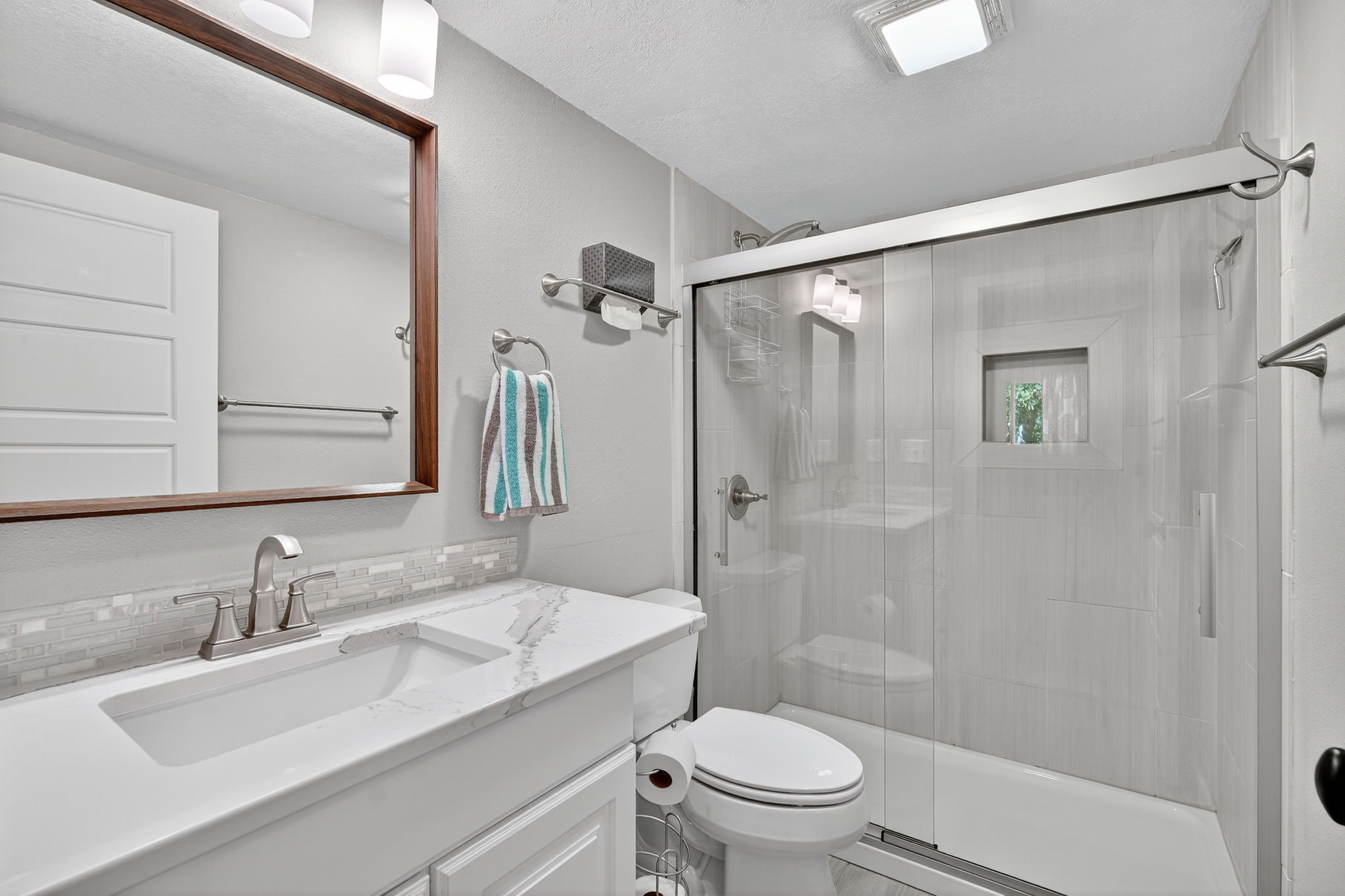 6226 Panorama Drive Property Photo 15