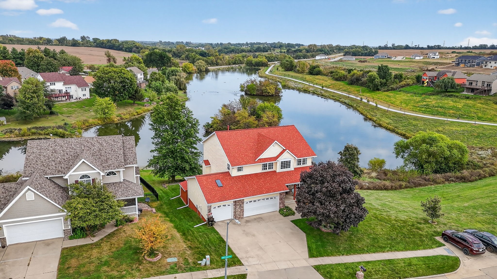 6721 Three Lakes Parkway Property Photo 1