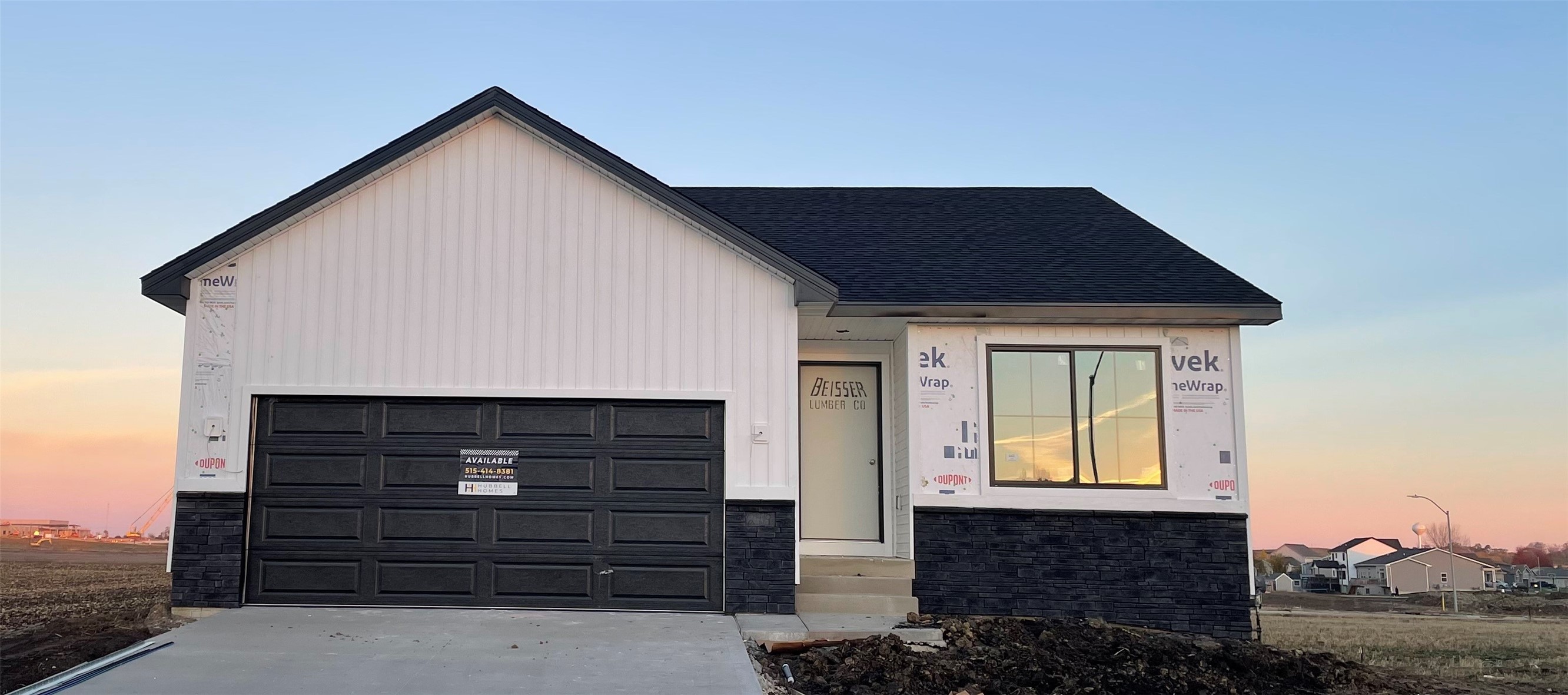 2419 Spruce Street Property Photo 1