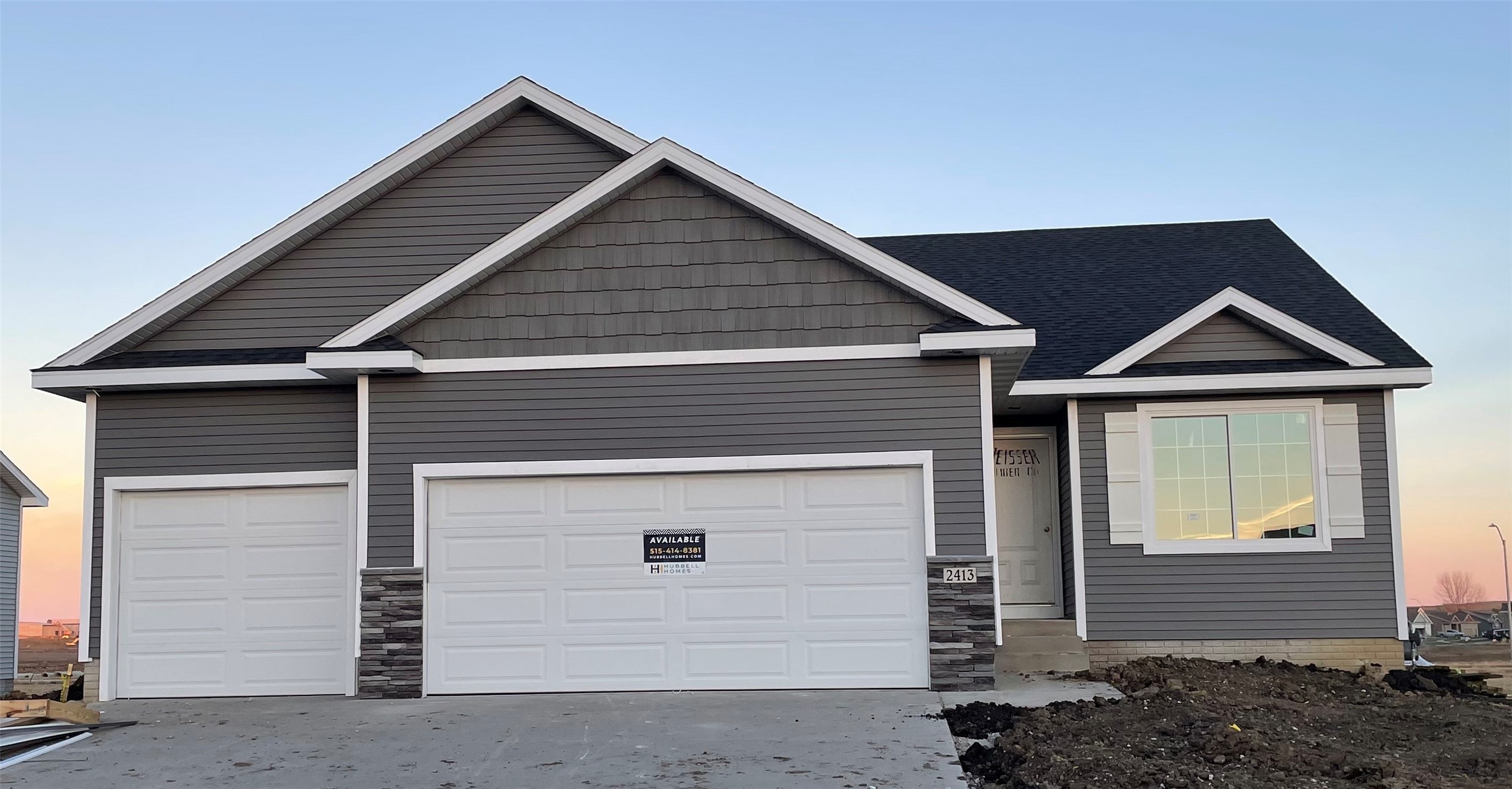 2413 Spruce Street Property Photo 1