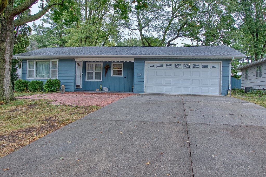 1332 Broadway Street Property Photo 1