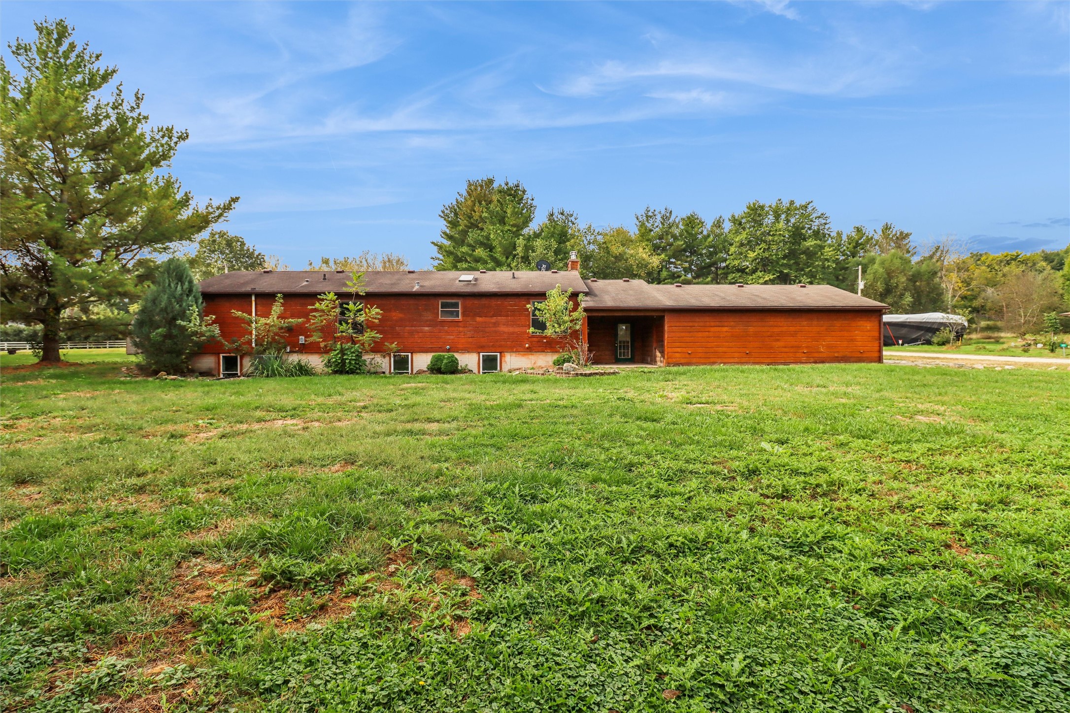 1350 Morning Glory Road Property Photo 5