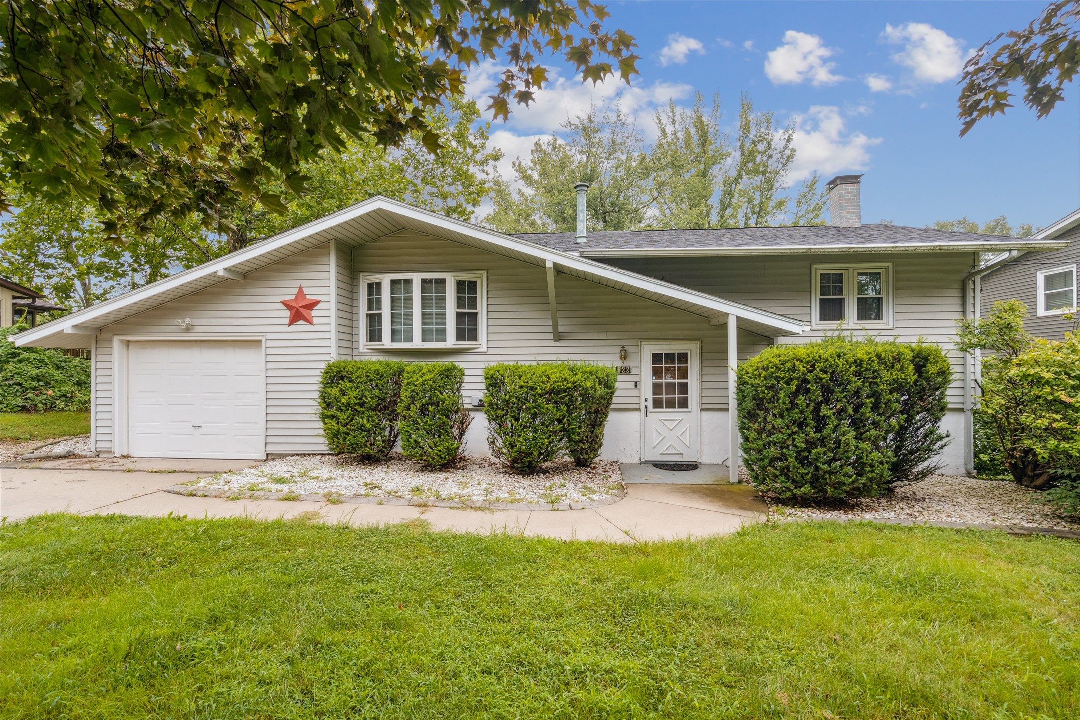 622 E Alta Vista Avenue Property Photo 1