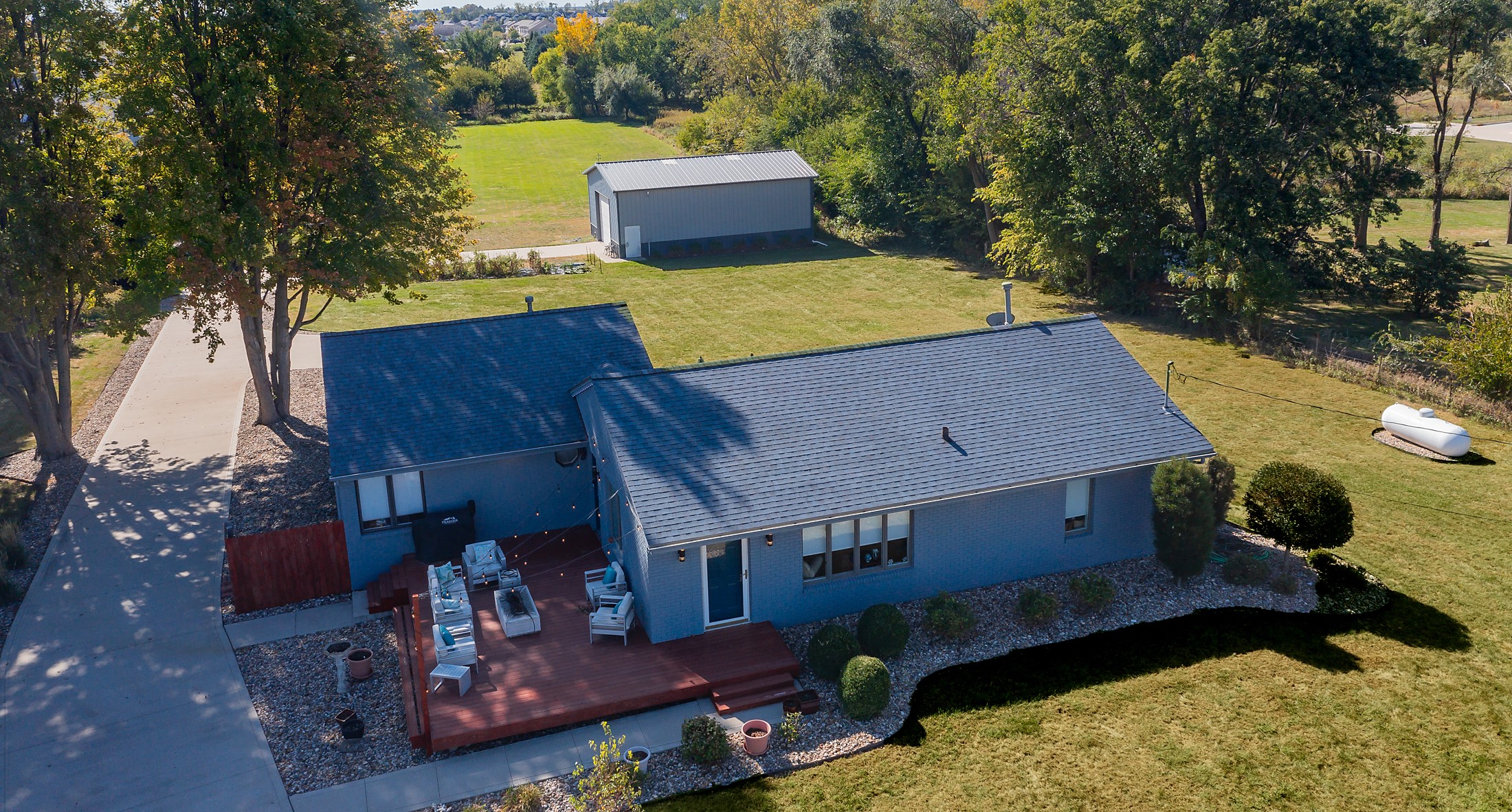 8580 Ashworth Road Property Photo 7