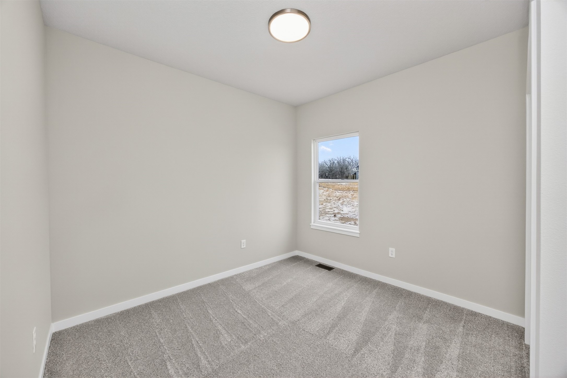 3905 Se 30th Street Property Photo 6