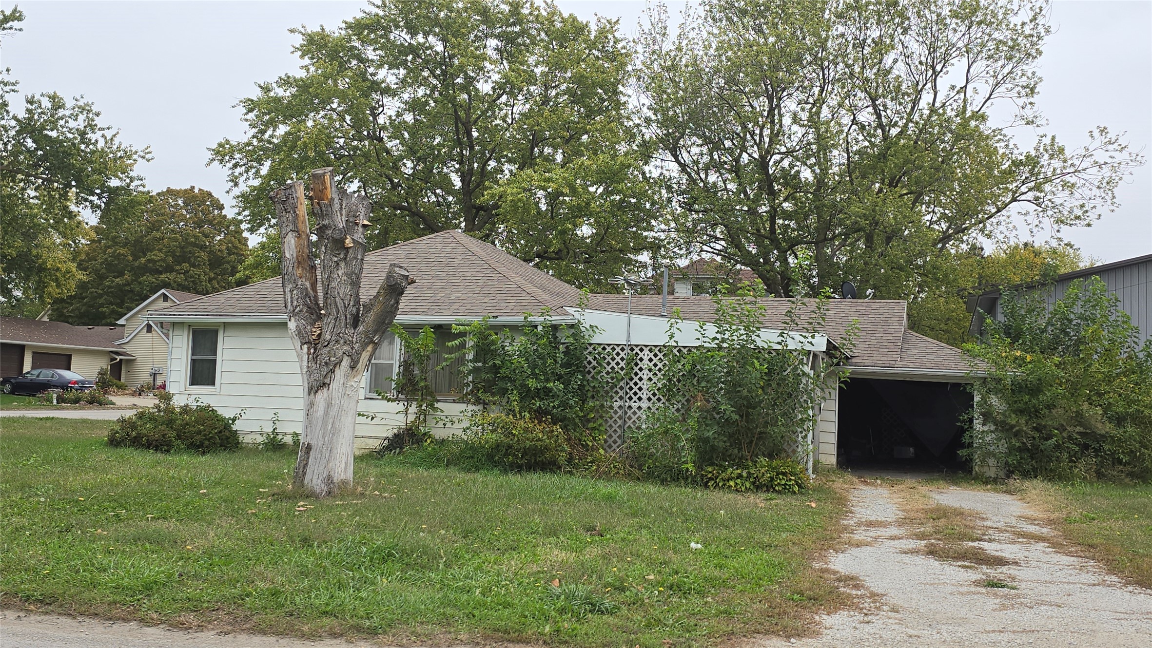 419 1st Street Property Photo 1