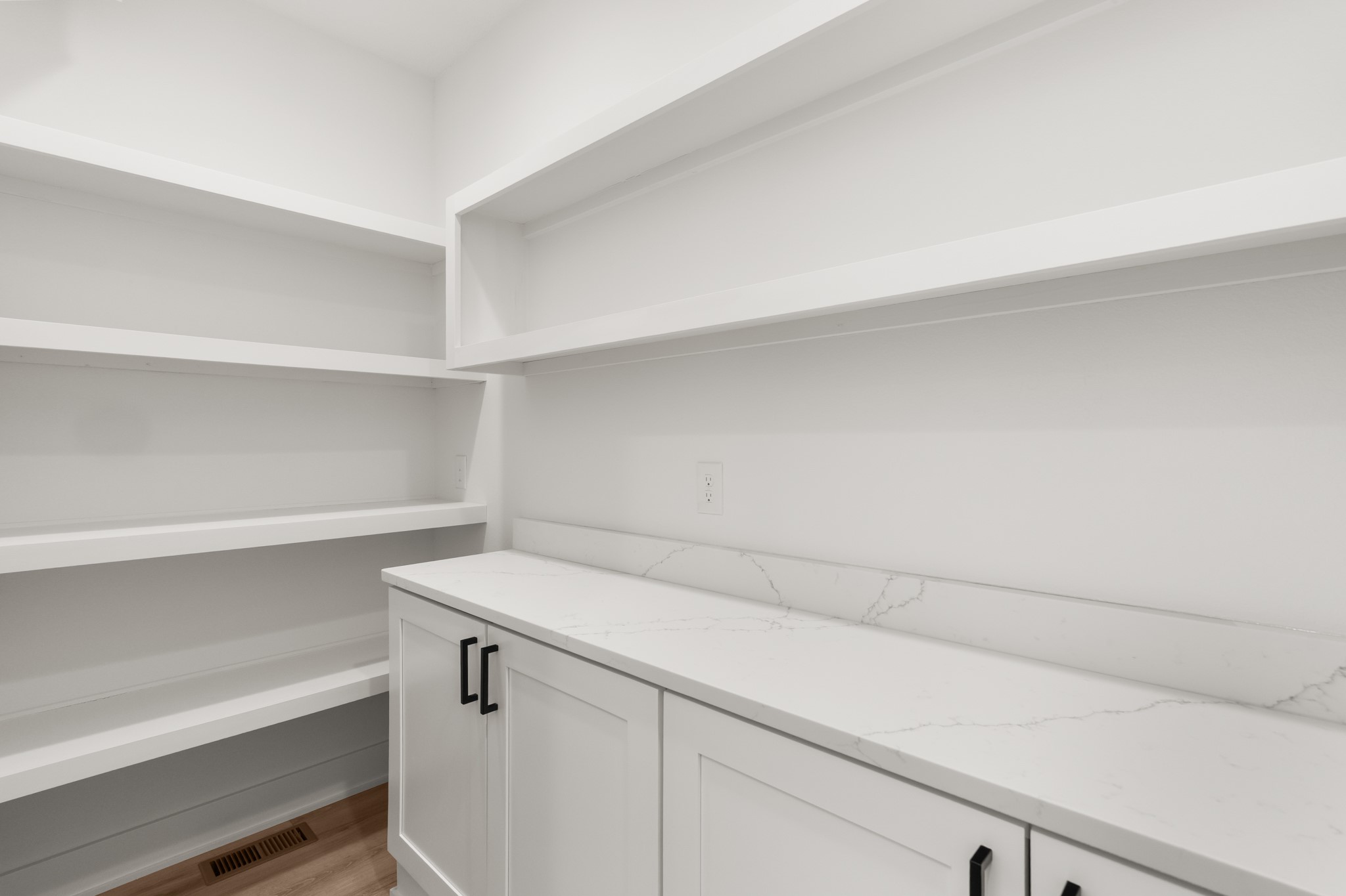 710 Belmont Boulevard Property Photo 14
