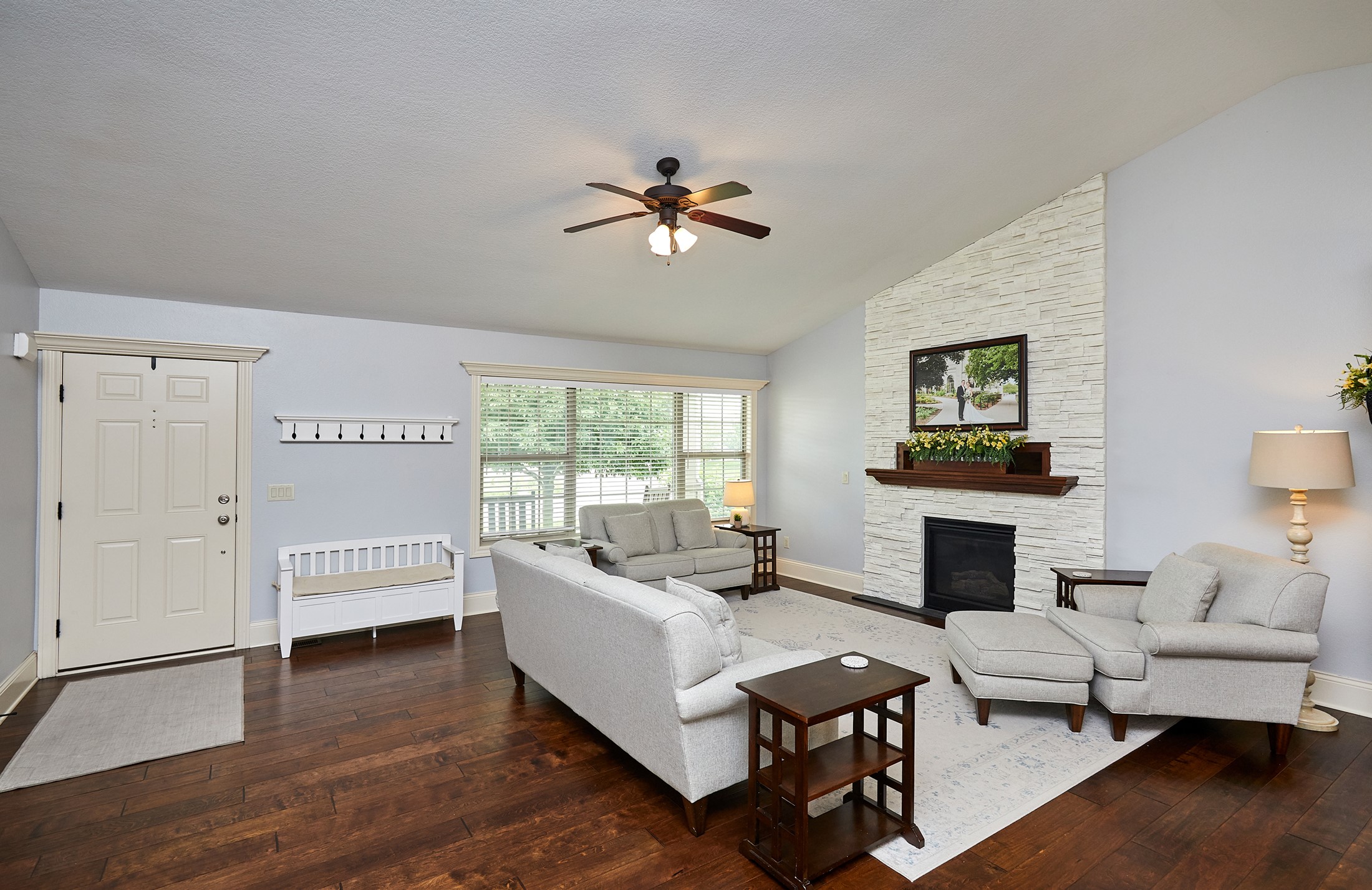 358 S 85th Street Property Photo 2