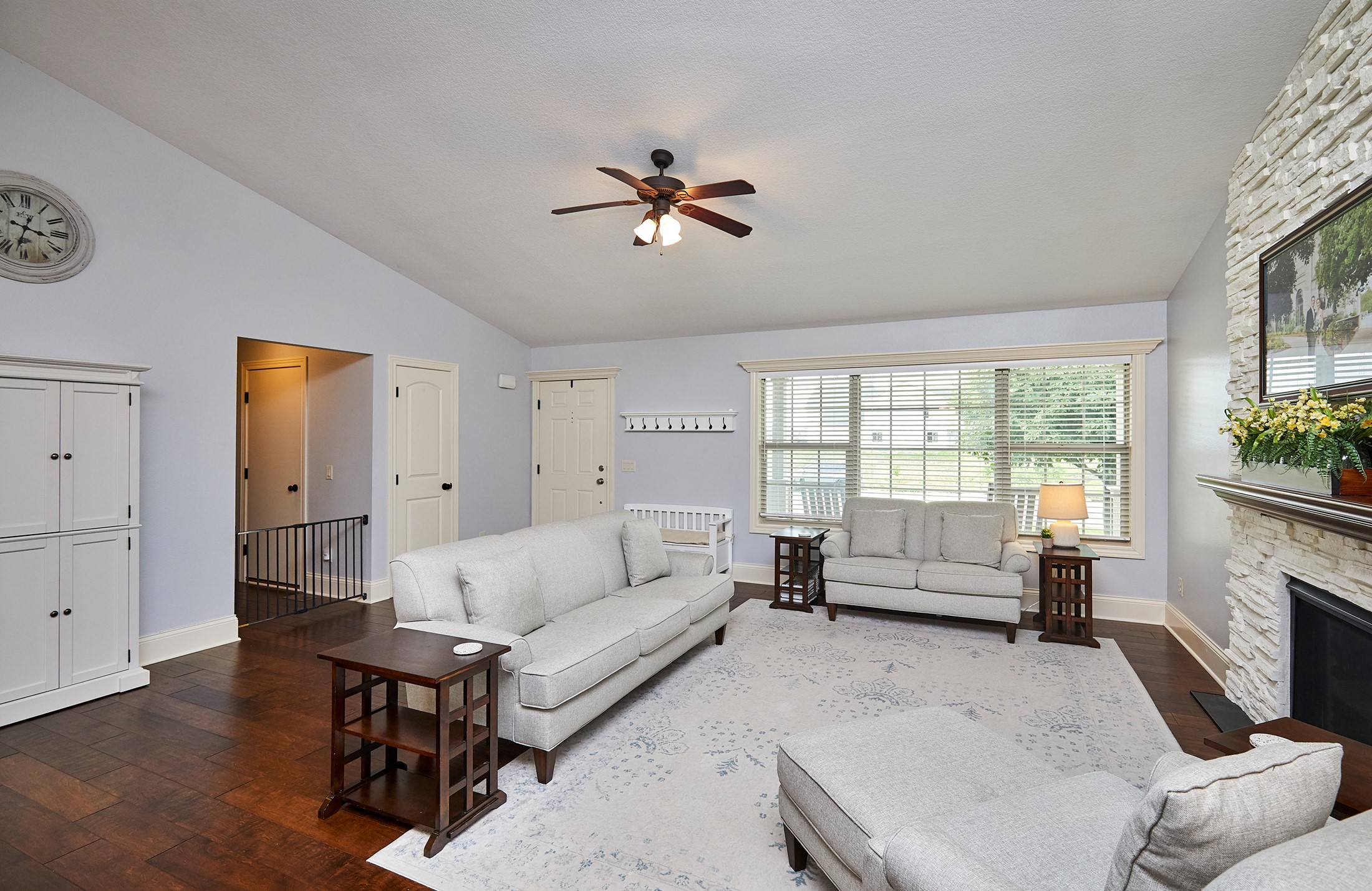 358 S 85th Street Property Photo 4