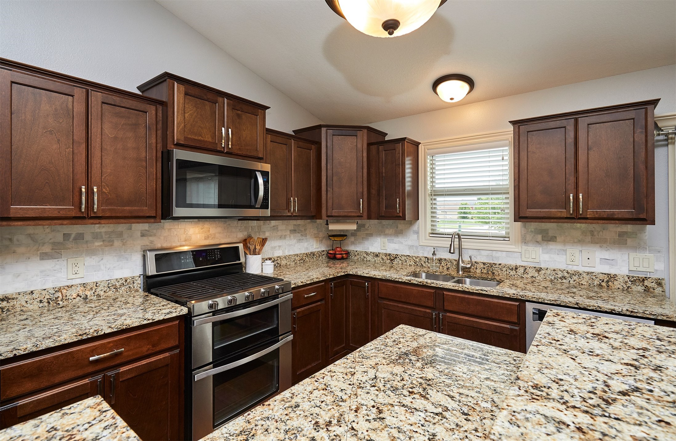 358 S 85th Street Property Photo 7