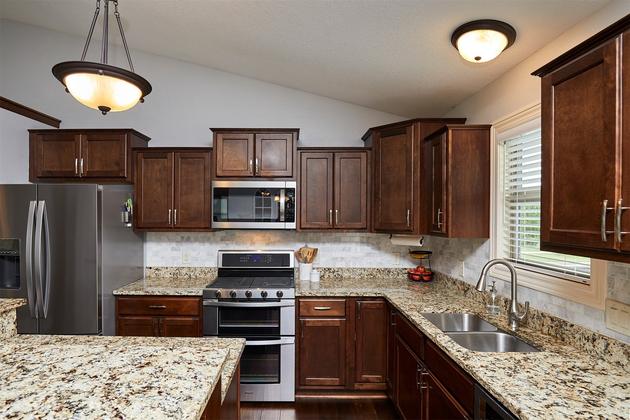 358 S 85th Street Property Photo 8