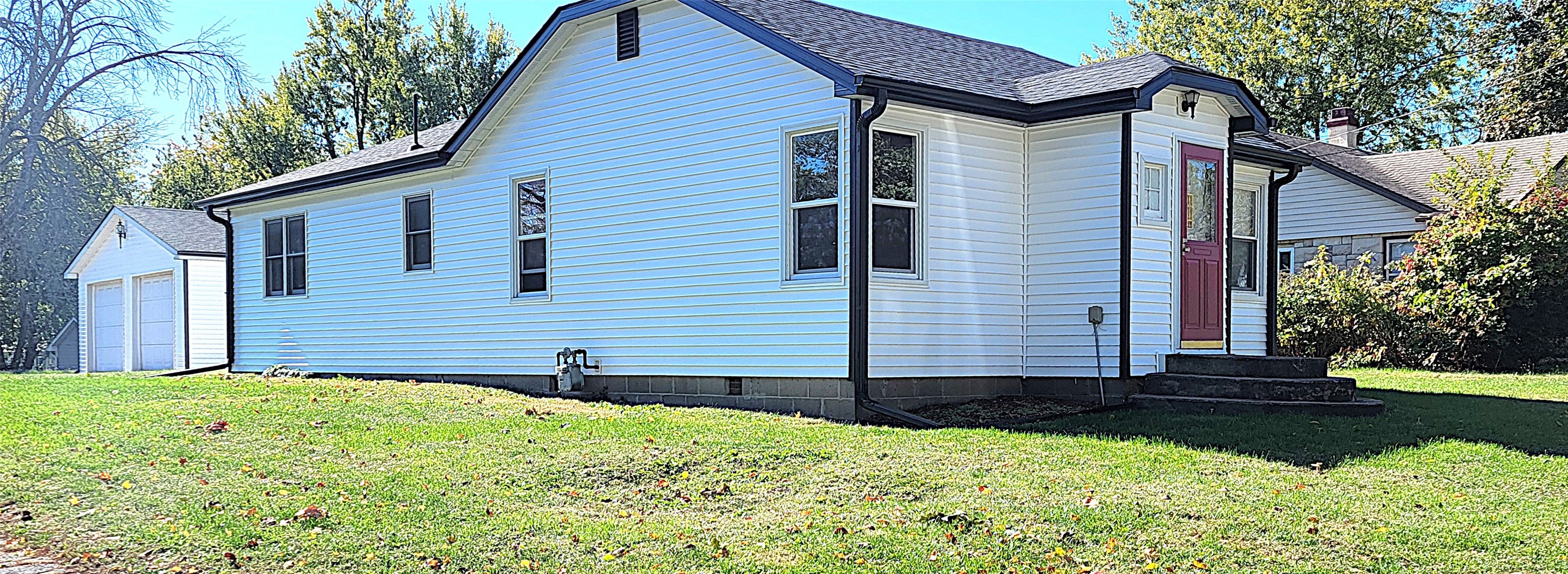 307 E Lincoln Street