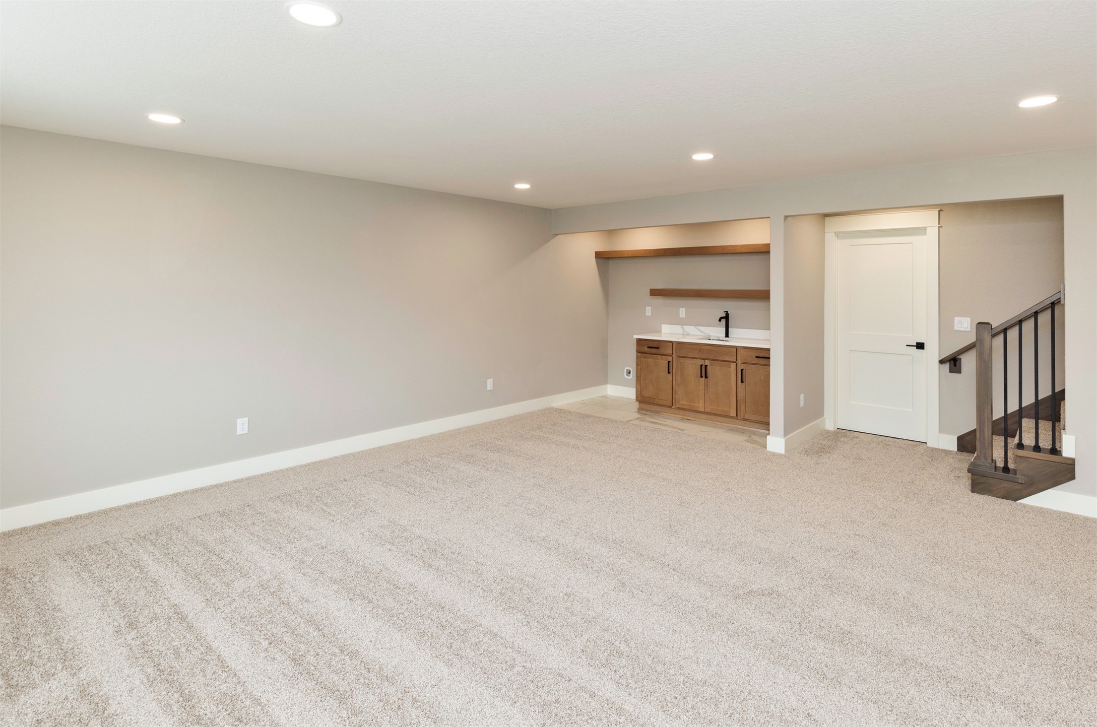 708 Ne Doe Pointe Drive Property Photo 29