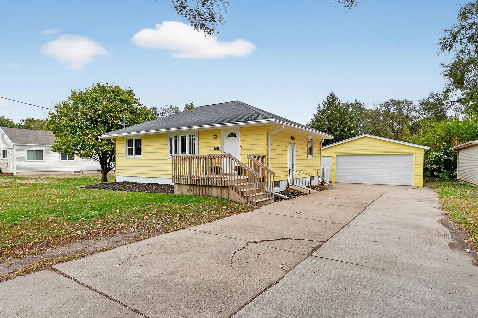 309 Se Jacob Street Property Photo 1