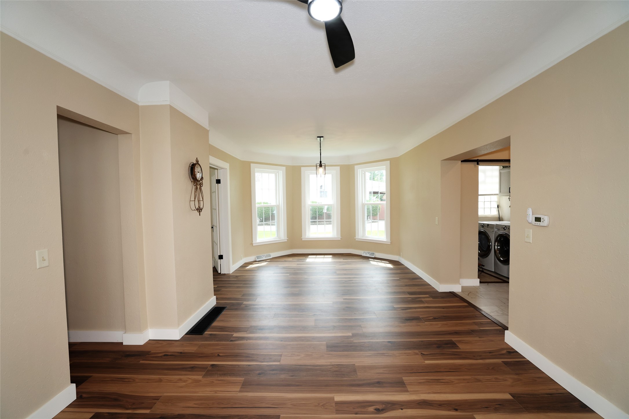 203 S Boone Street Property Photo 18