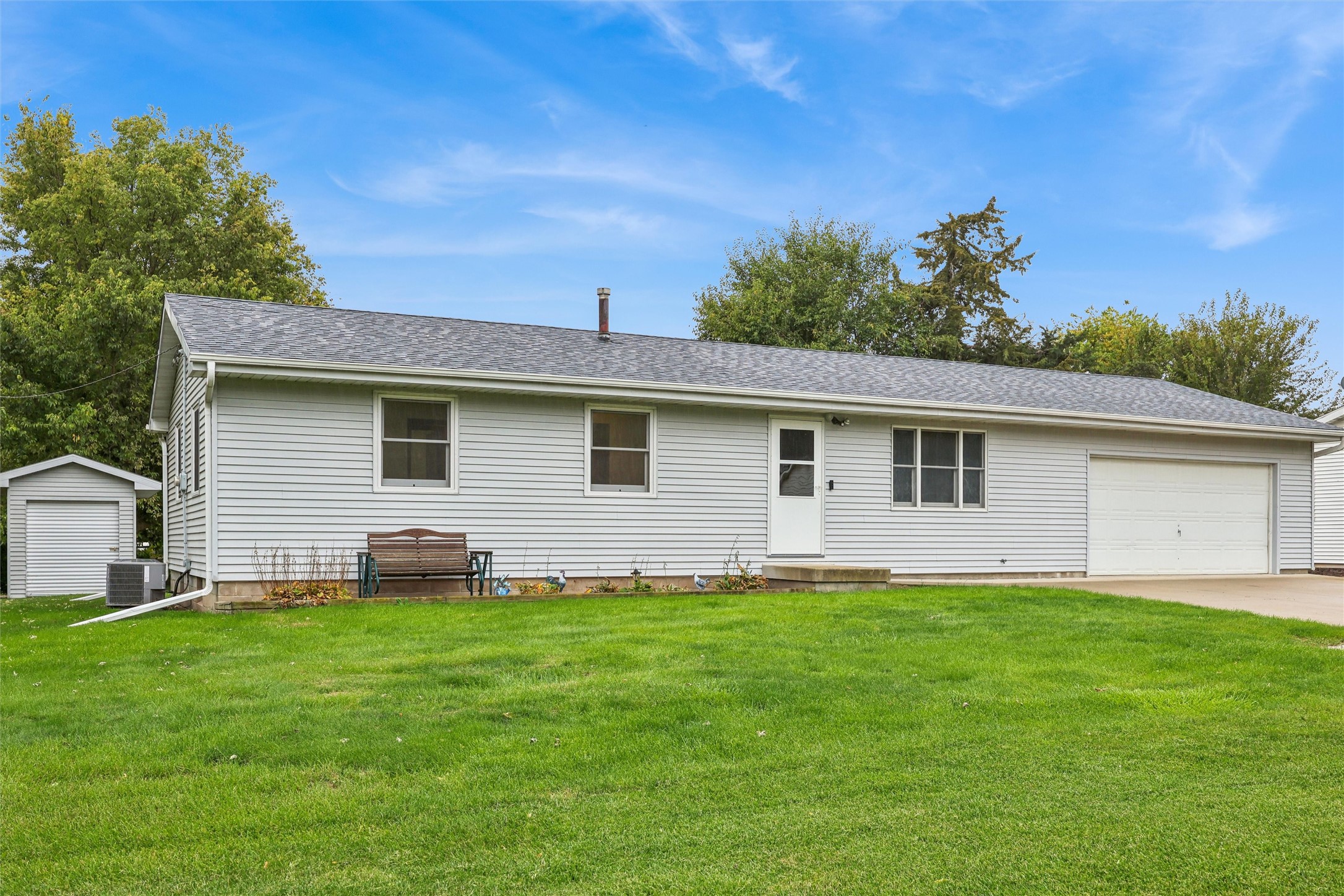 624 6th Street Property Photo 1