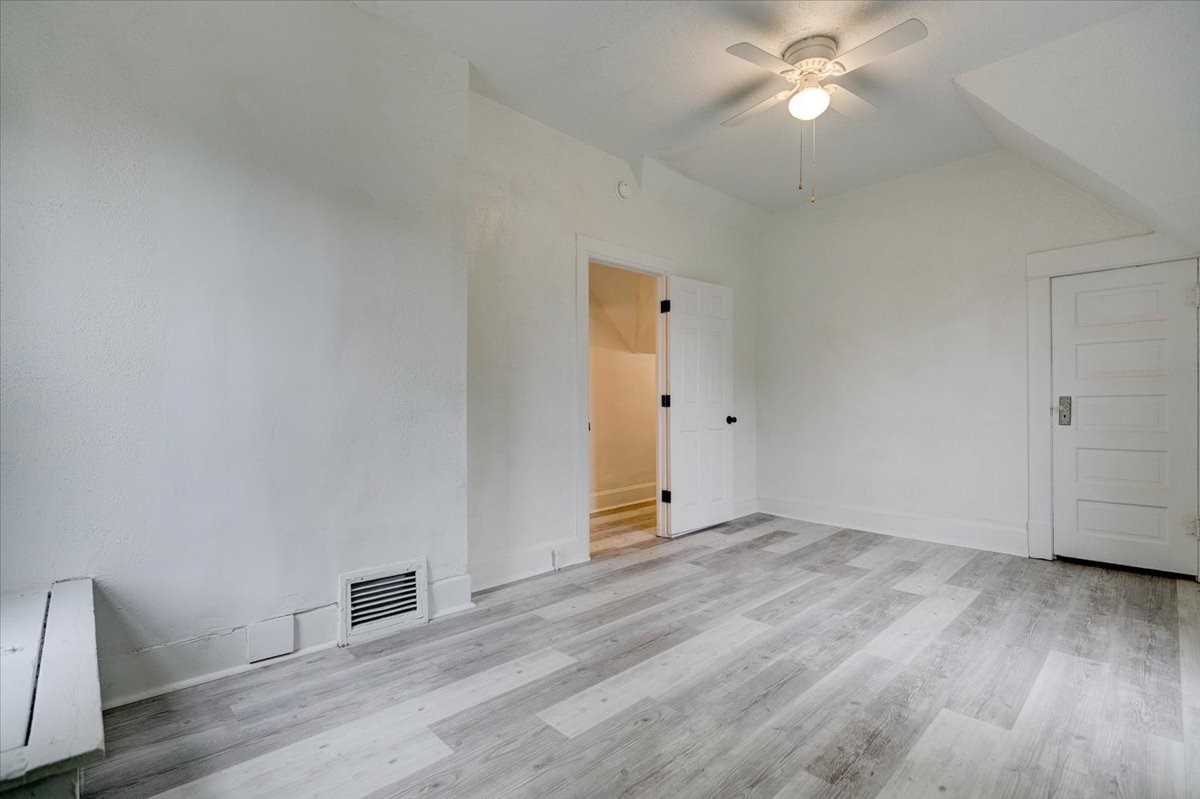 812 Euclid Avenue Property Photo 16
