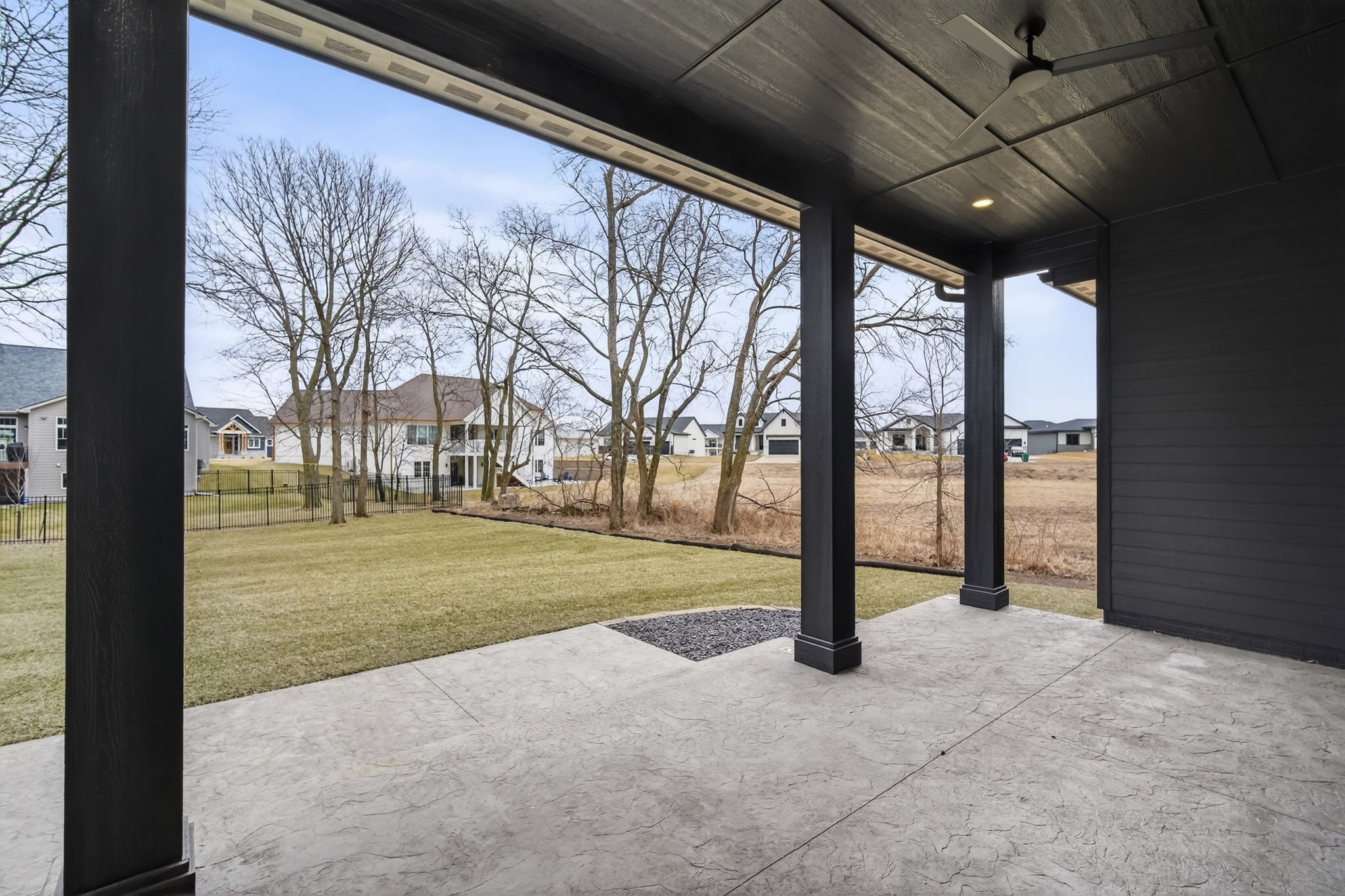 5317 174th Street Property Photo 4