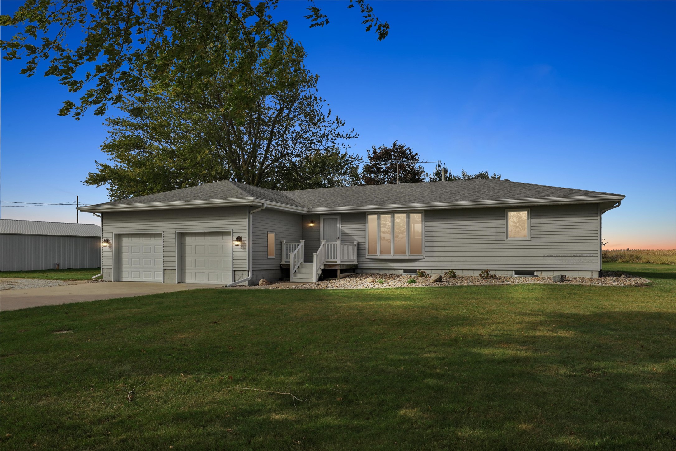 1893 185th Place Property Photo 1