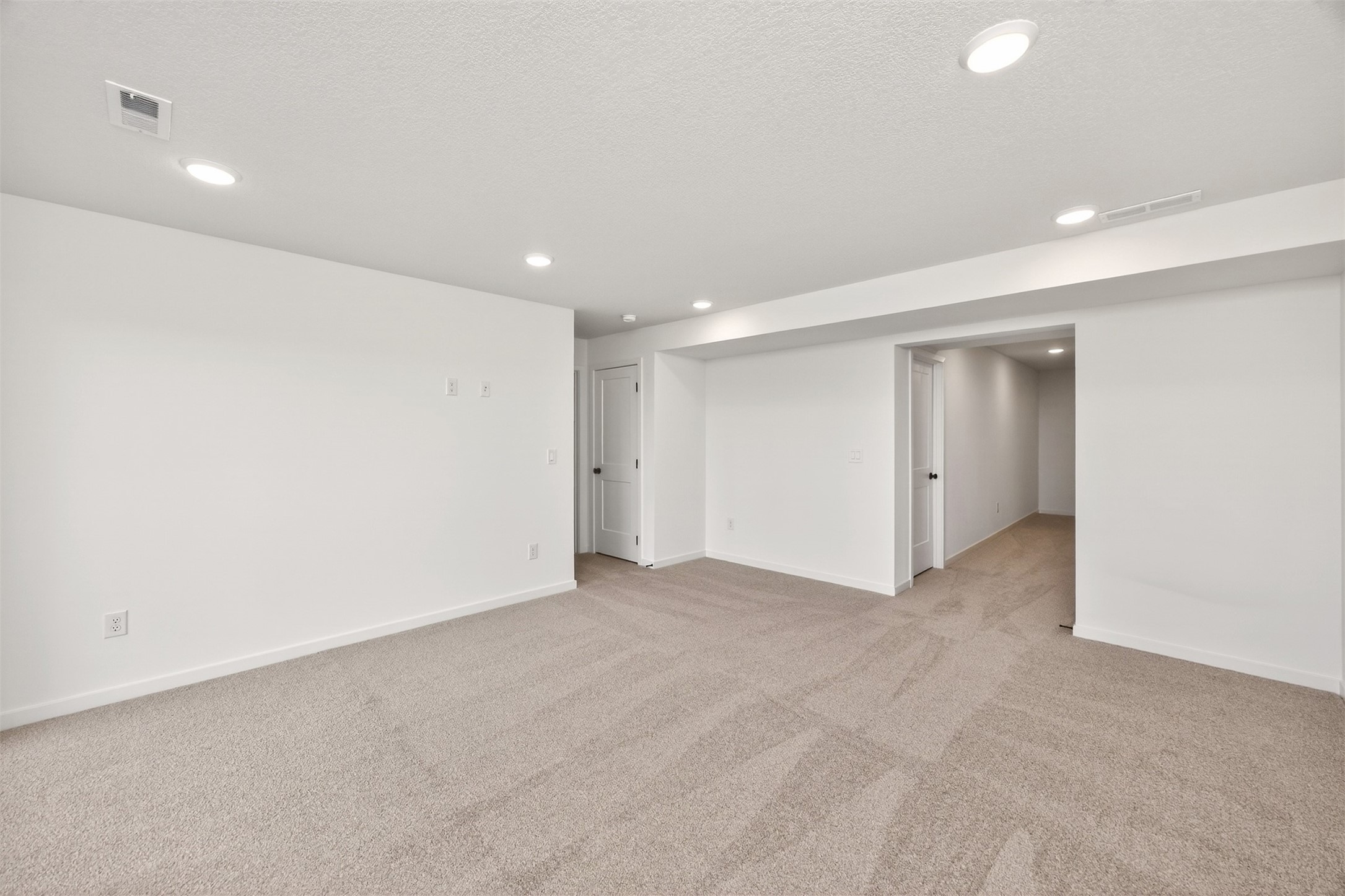 1077 Nw Macarthur Lane Property Photo 14