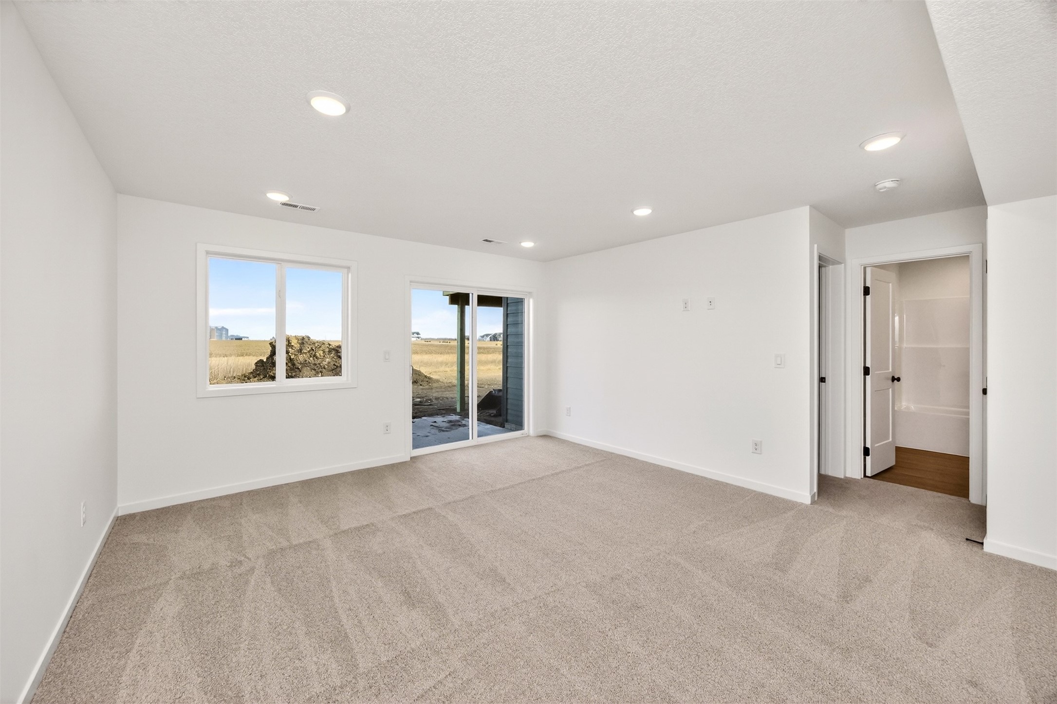 1077 Nw Macarthur Lane Property Photo 15