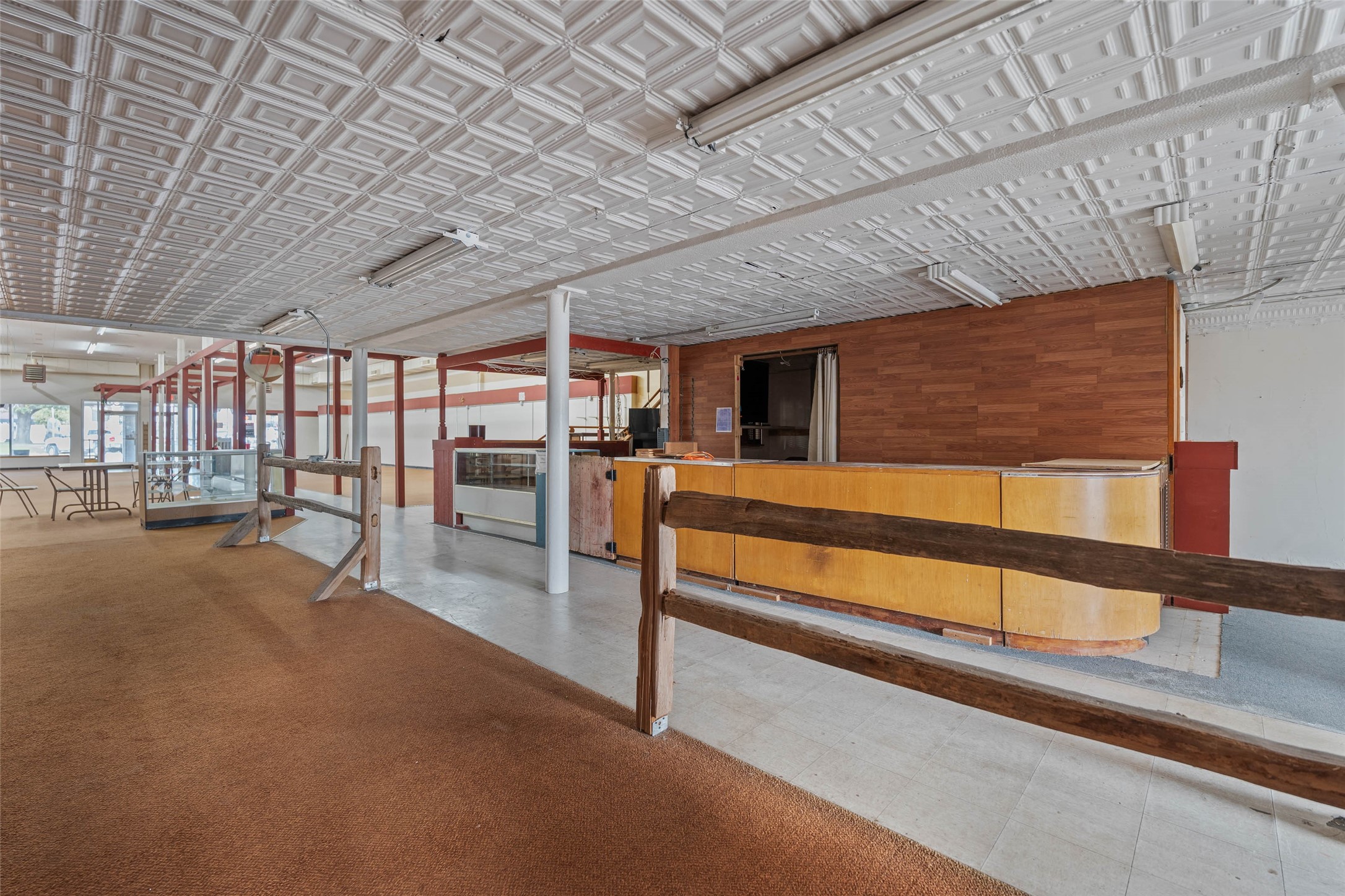 103 1st Avenue W Property Photo 22