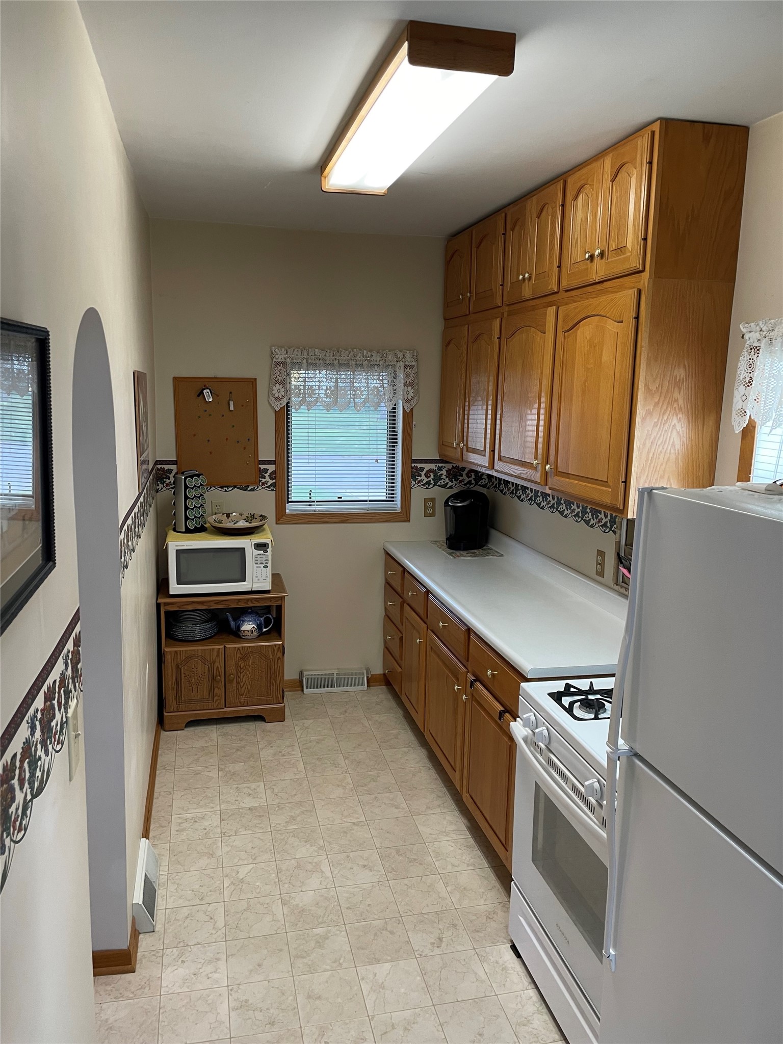 329 Broad Street Property Photo 6