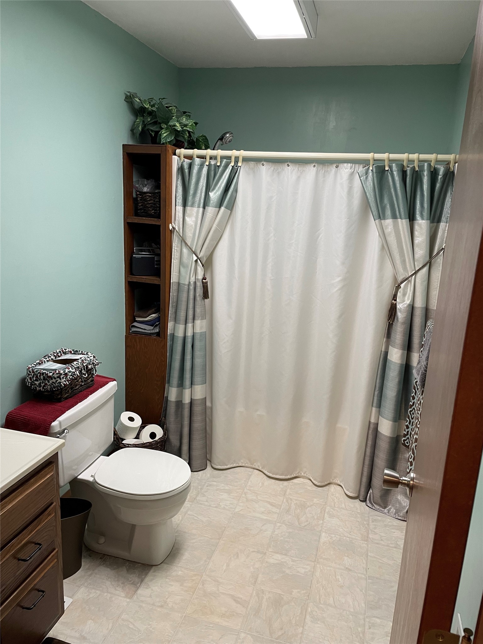 329 Broad Street Property Photo 9