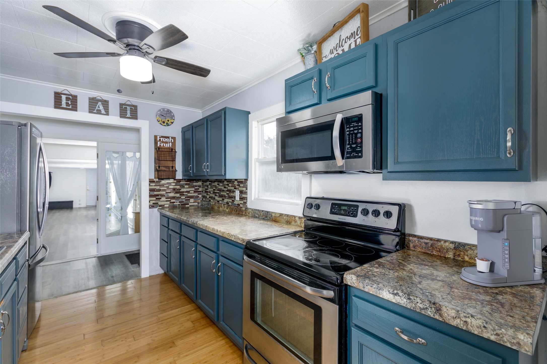 1917 59th Street Property Photo 5
