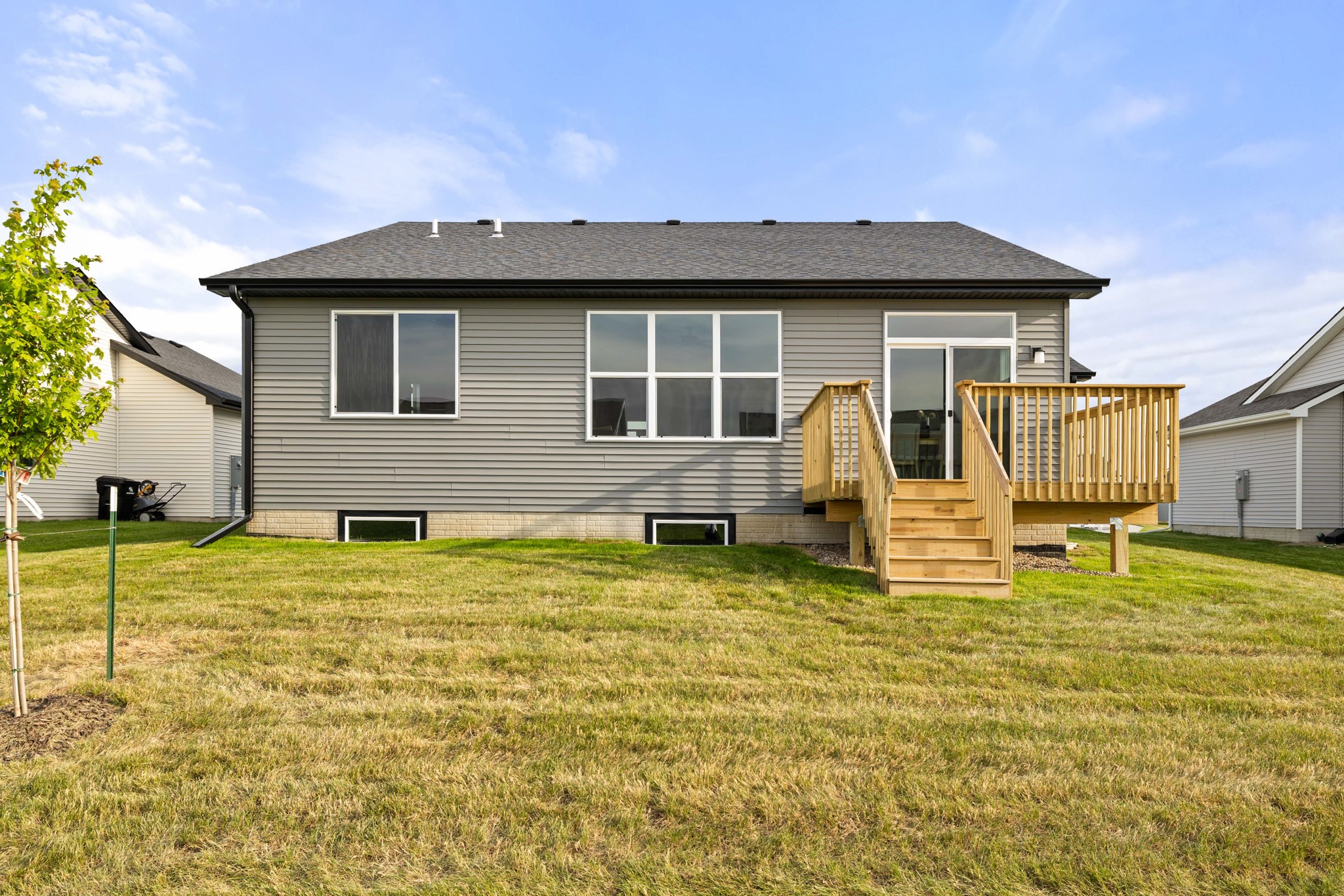 1380 Cedar Street Property Photo 4