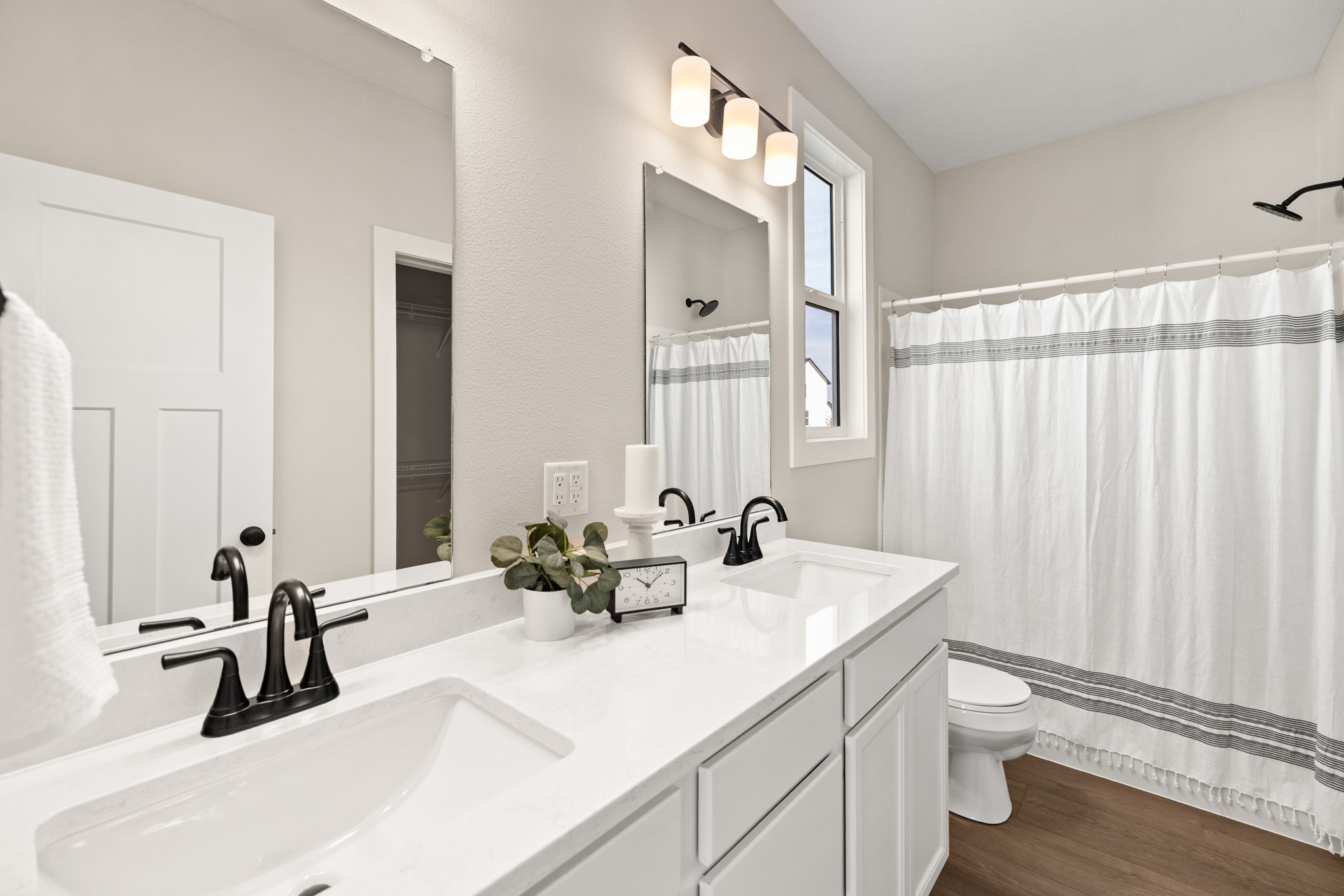 1380 Cedar Street Property Photo 27