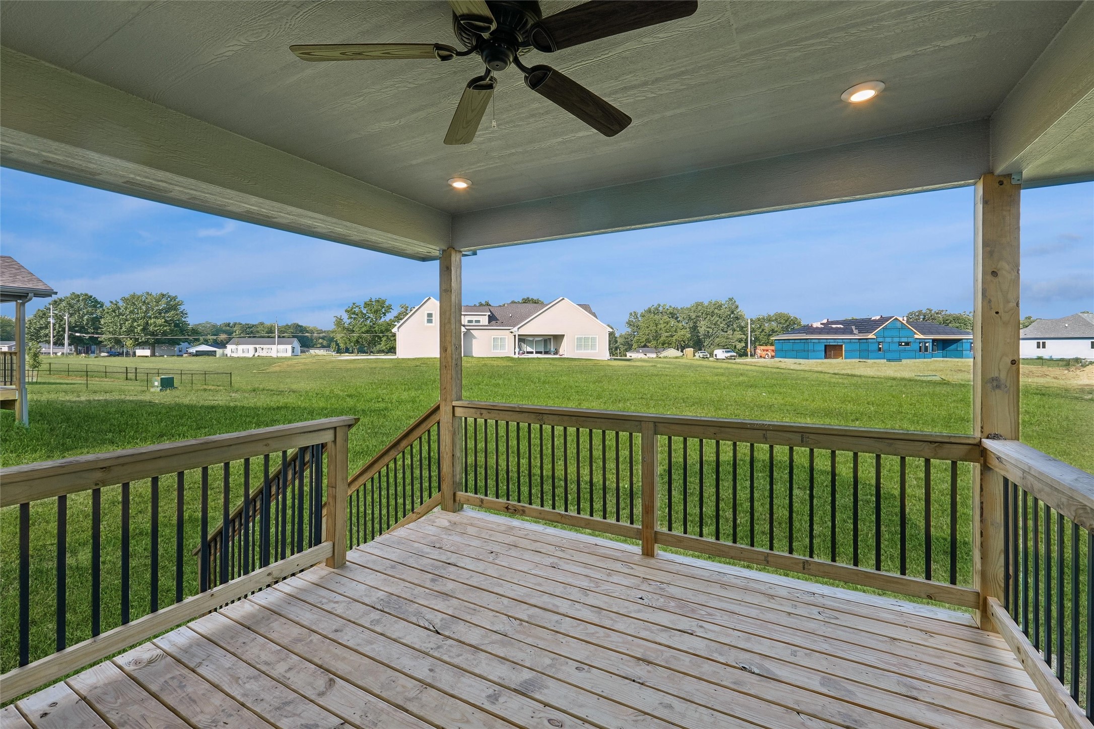 3400 Se Bannister Drive Property Photo 15