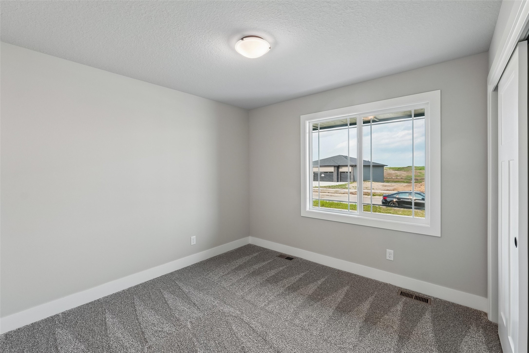 3402 Se Bannister Drive Property Photo 10