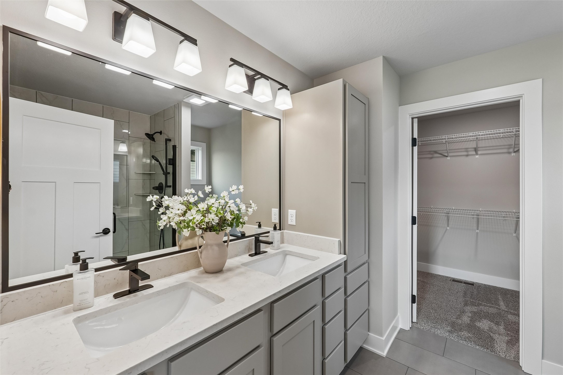 3402 Se Bannister Drive Property Photo 13