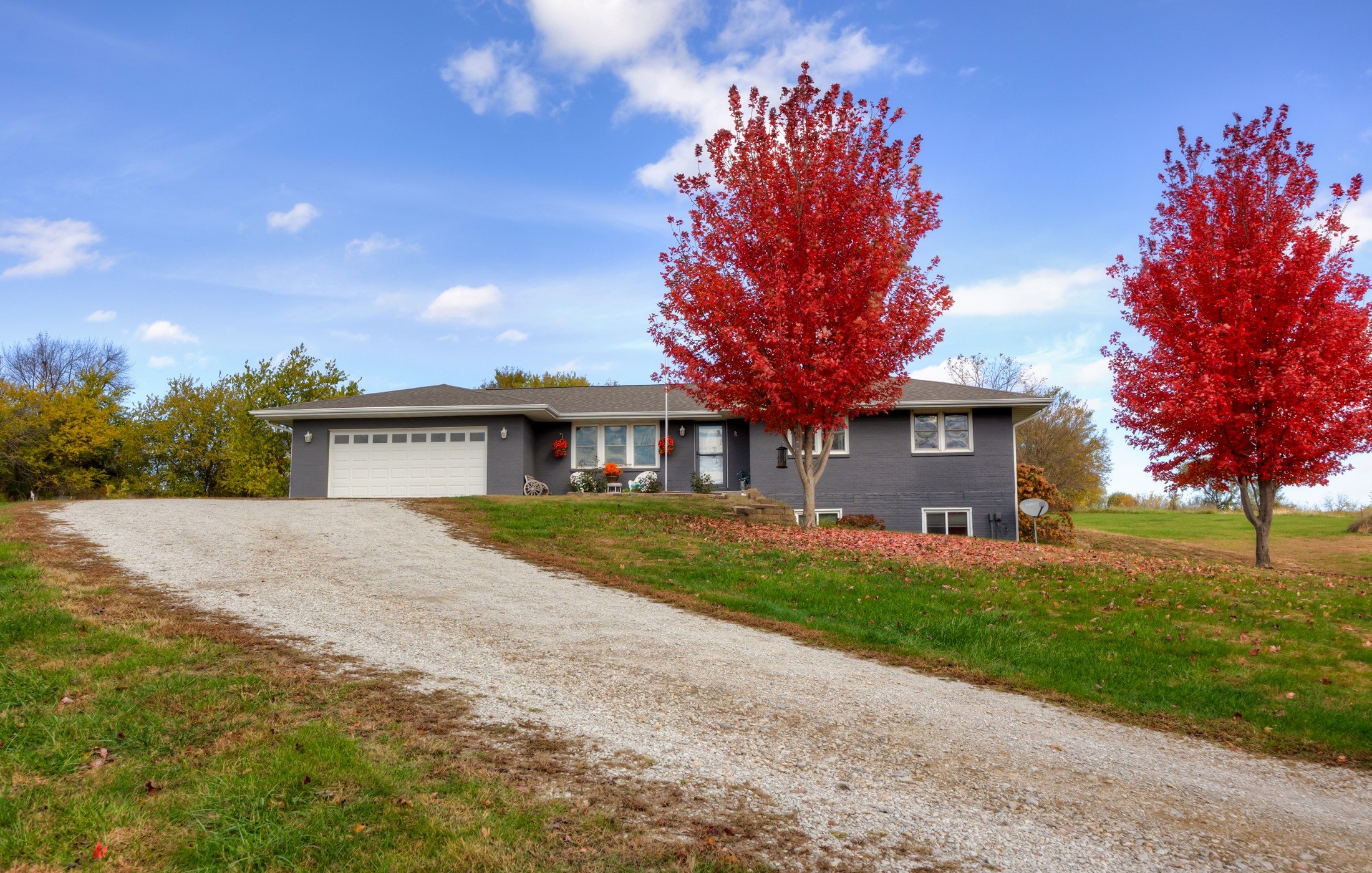 15799 Bear Creek Road Property Photo 1