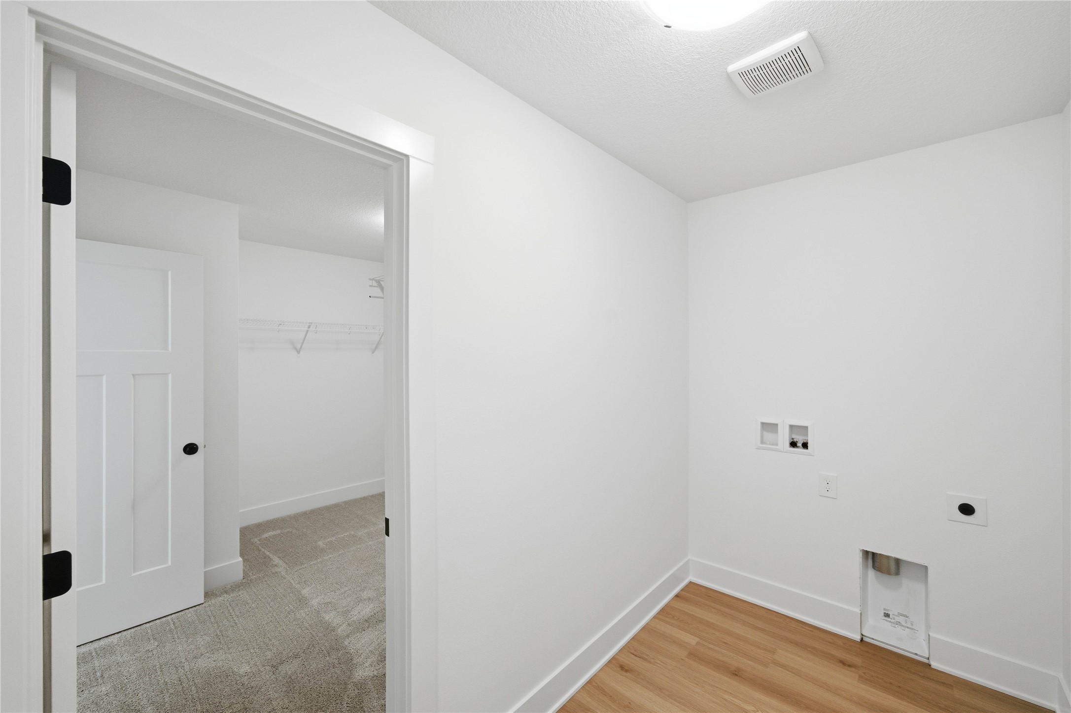 965 Nw Rolland Road Property Photo 17