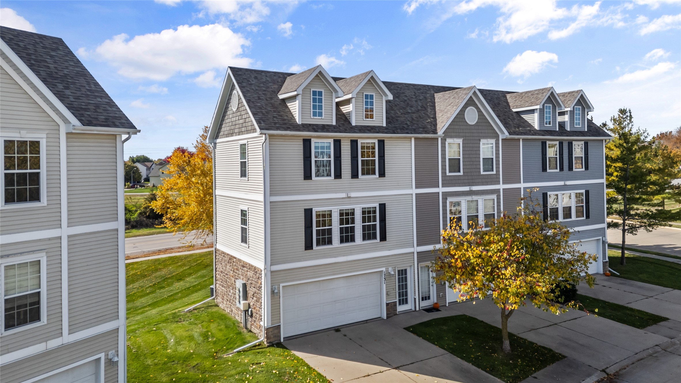 1731 Sw 32nd Lane Property Photo 1